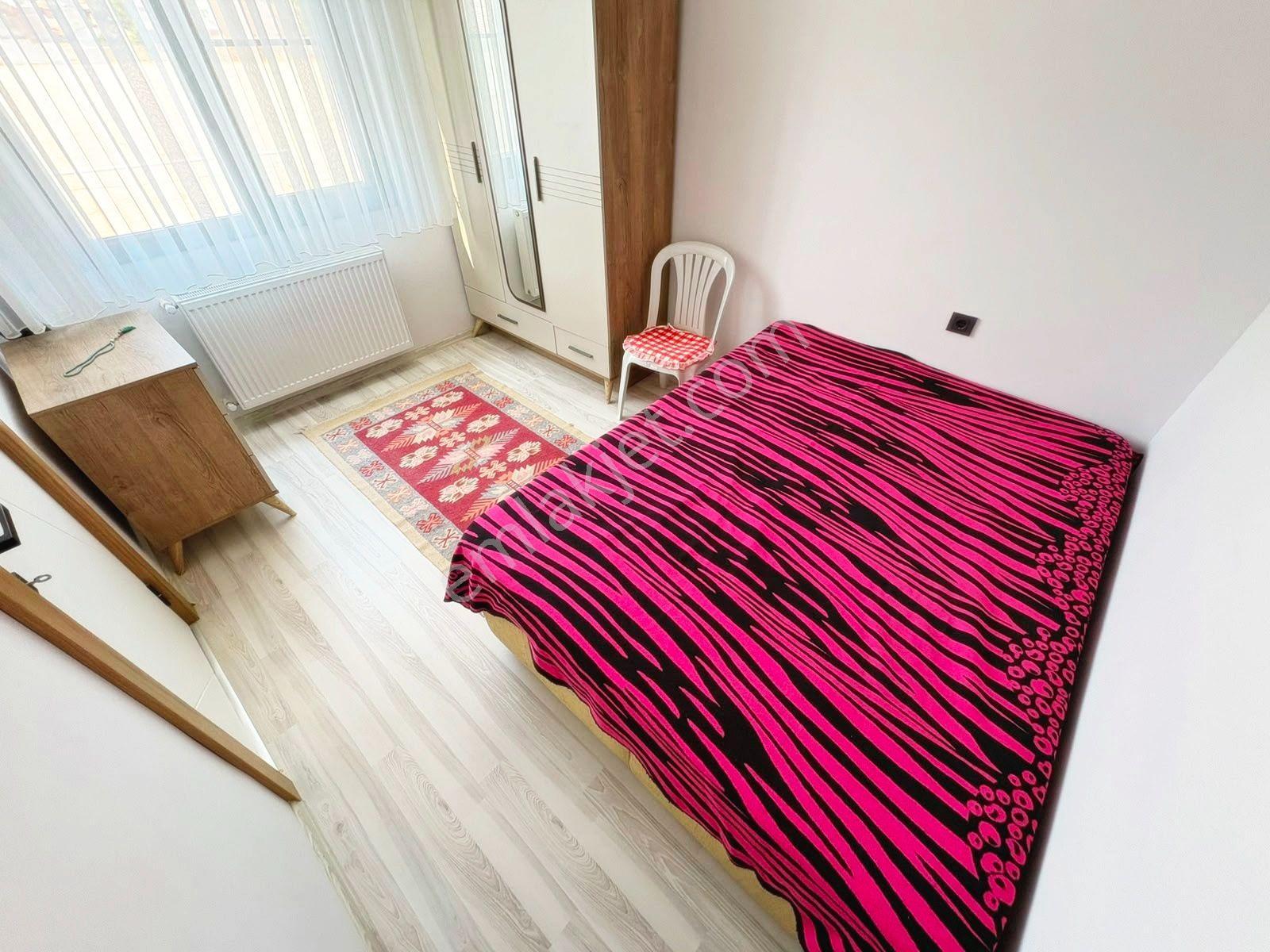 Aktif'ten Zeytinli'de Satılık Eşyalı Ön Cephe Arakat Harika 1+1 Daire - Görsel 17