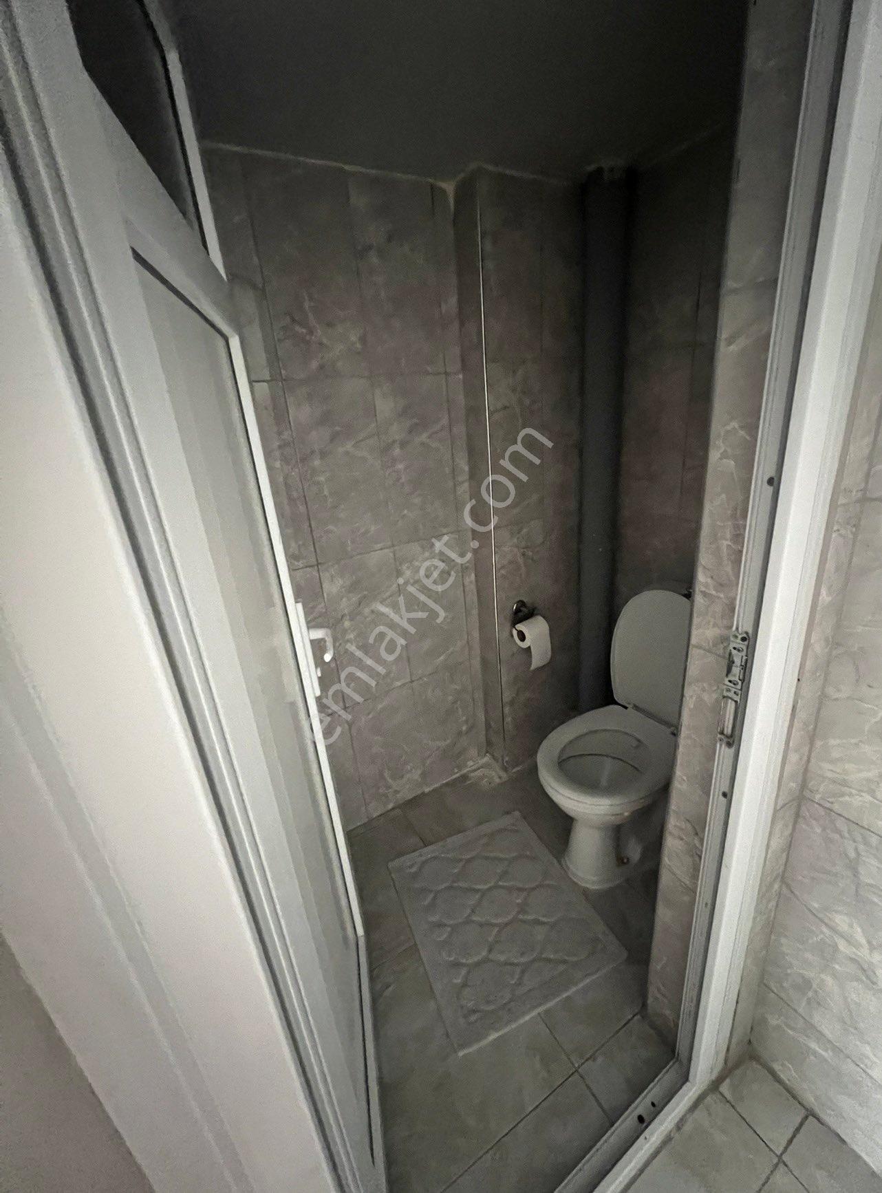 Ordu Caddesinde 2+1 Doğalgazlı Kiralık Daire - Görsel 14