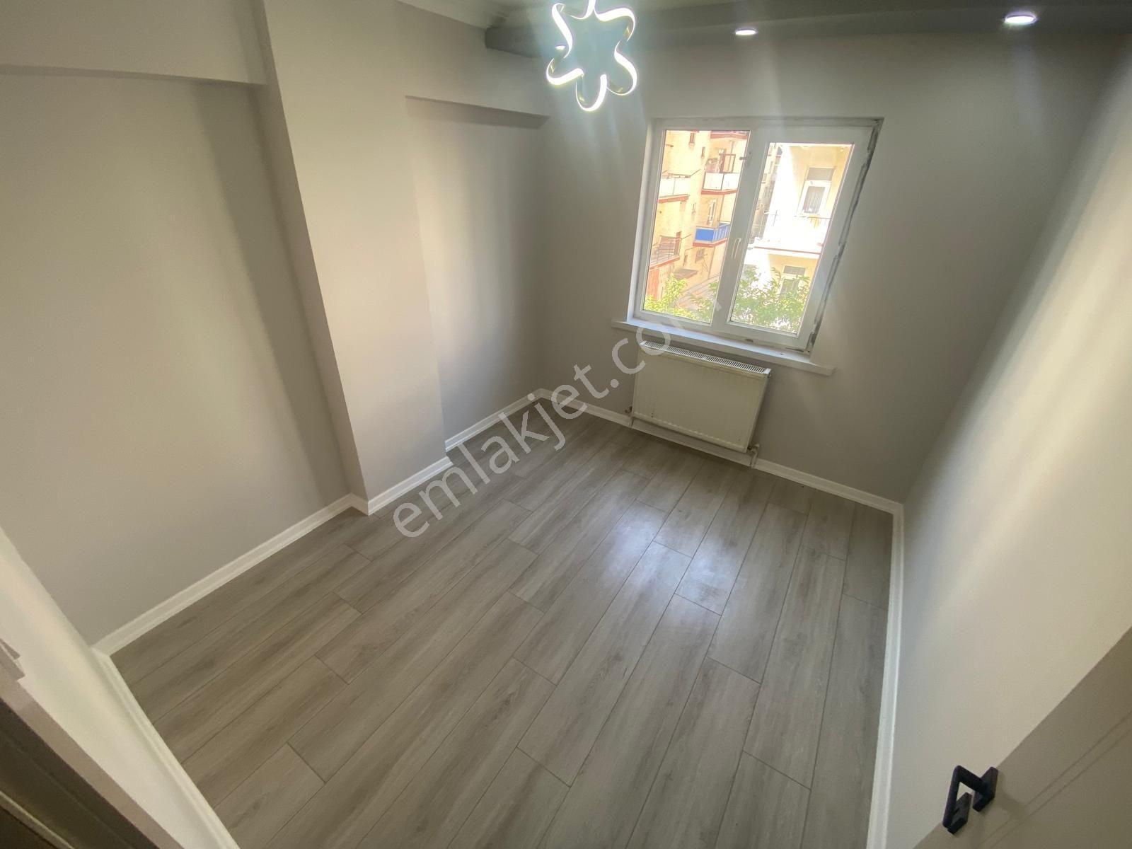 Sincan Plevnede Ara Kat Full Yapılı 3+1 Trene Caddeye Ulaşıma Yakın Daire - Görsel 17