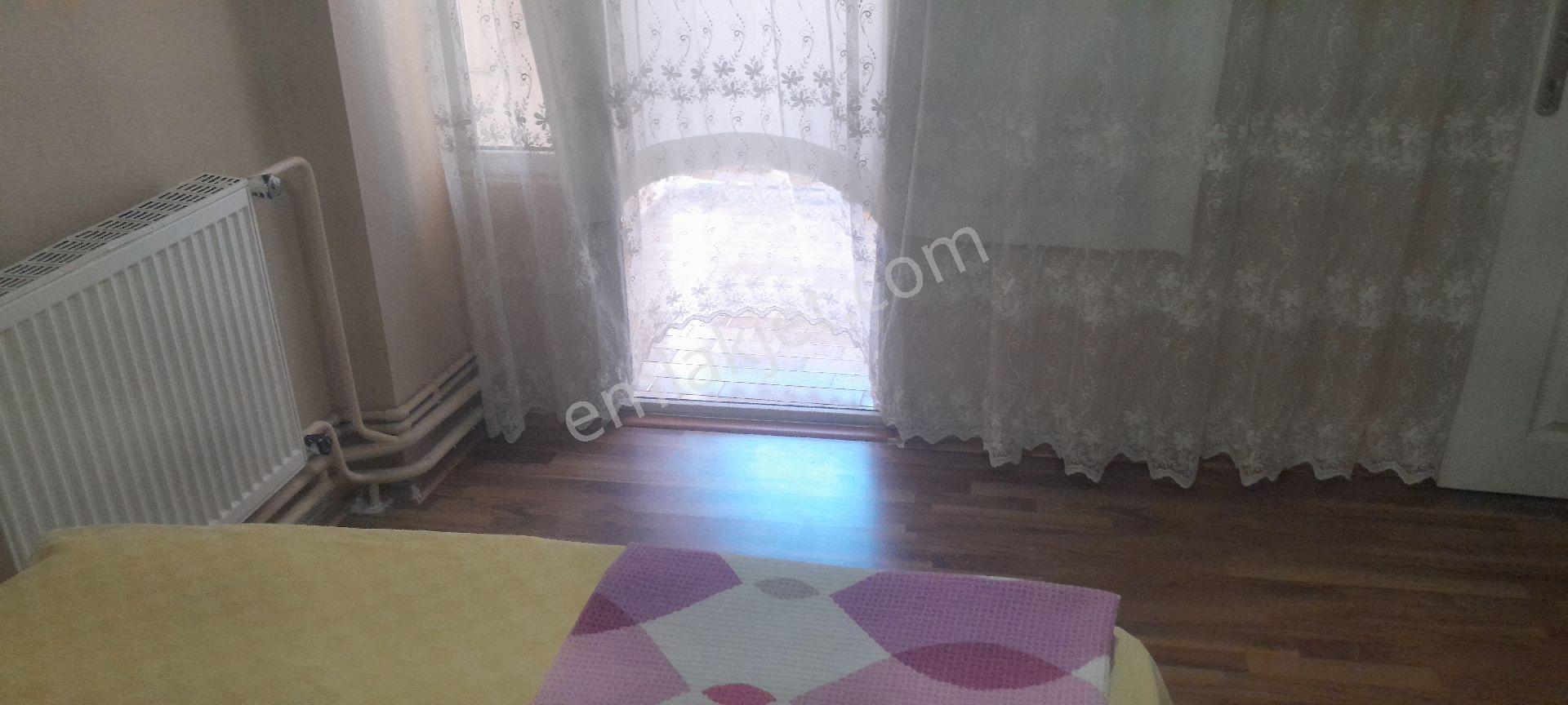 Kombili Ara Kat Balkonlu Satılık Daire - Görsel 23