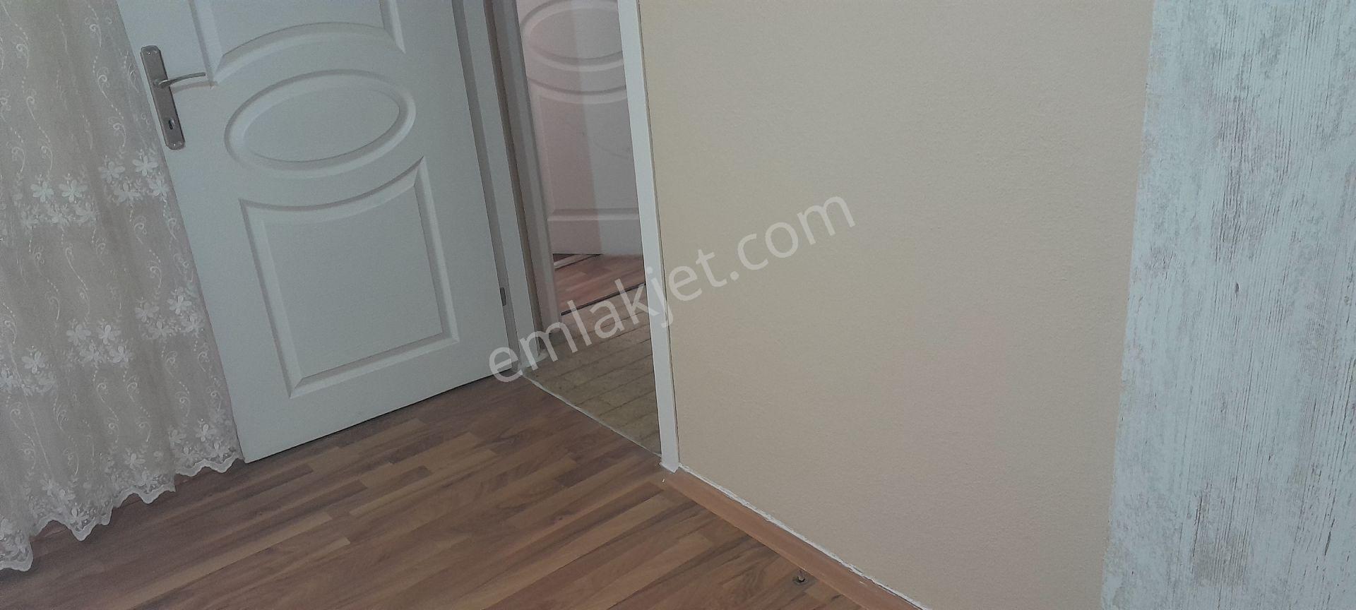 Kombili Ara Kat Balkonlu Satılık Daire - Görsel 24