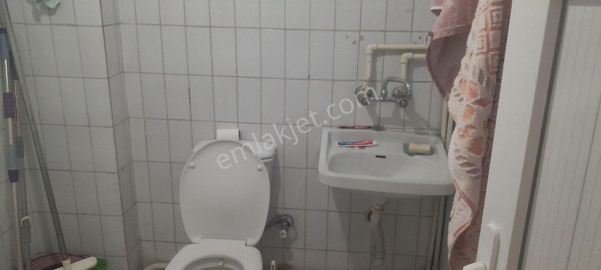 Kombili Ara Kat Balkonlu Satılık Daire - Görsel 16