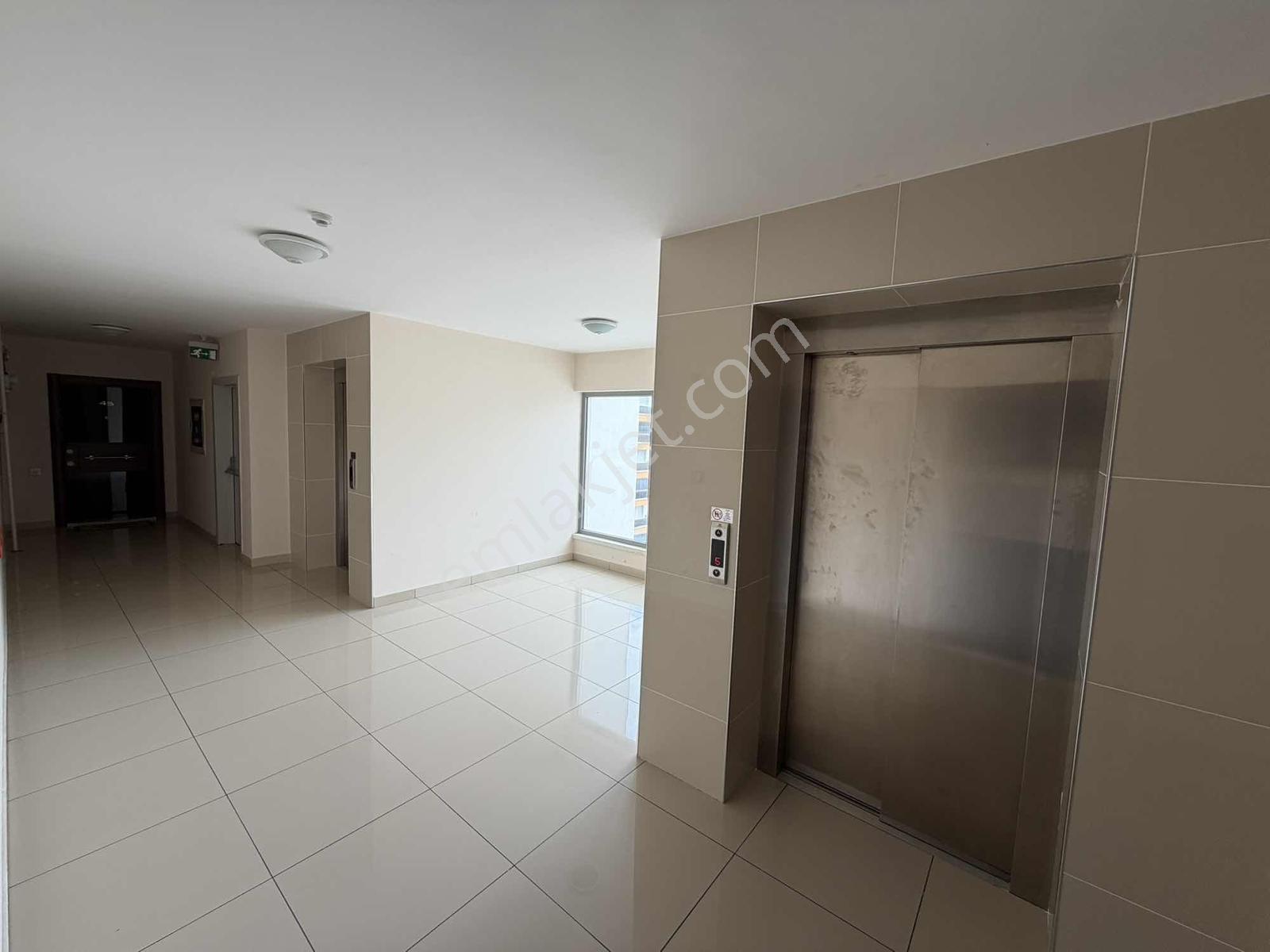 Ata Mahallesi Kozlar Towerda Ultra Lüks 3+1 Panoramik Manzara - Görsel 12