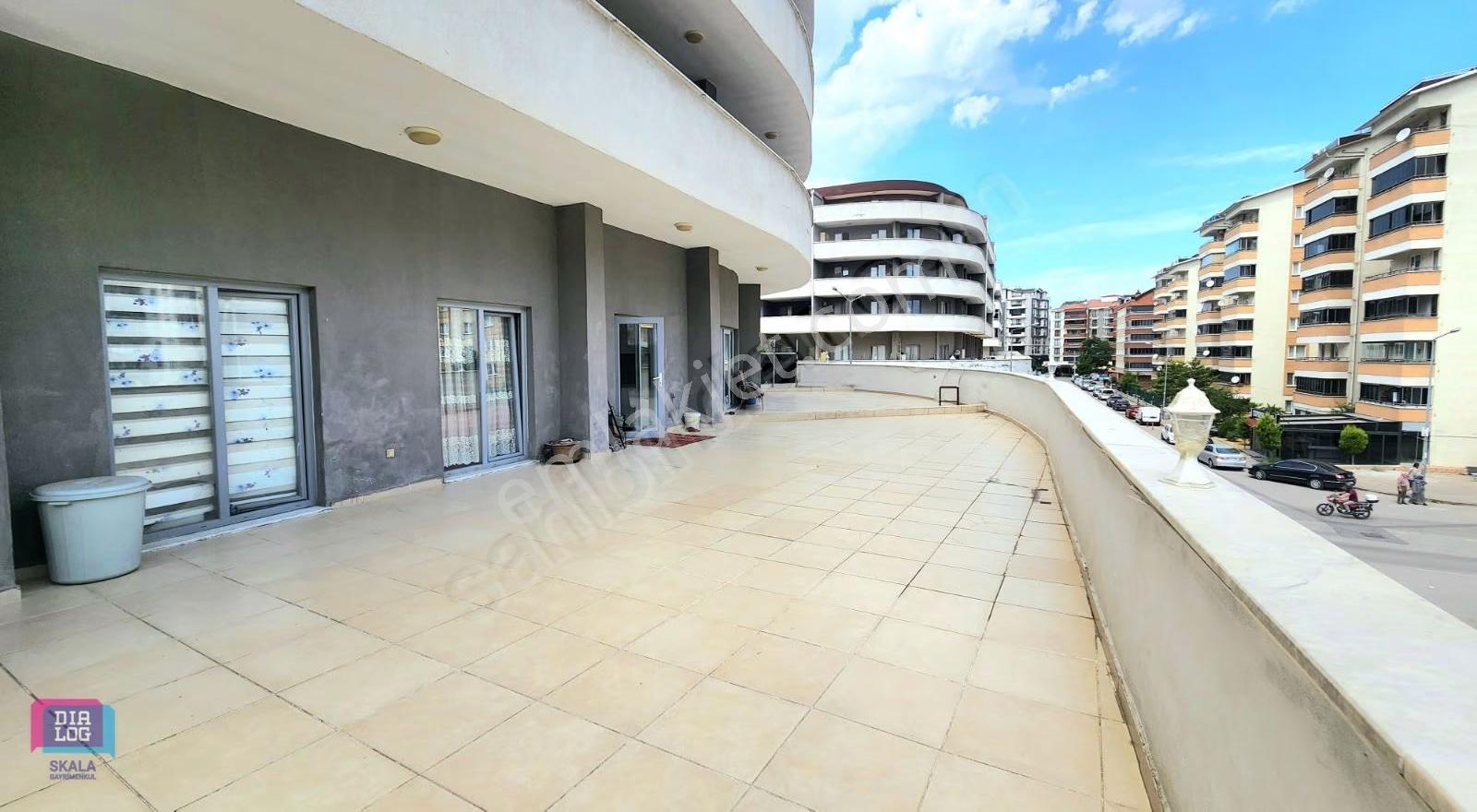 Millet Mah. Geniş Teraslı Satılık 250 M2 3+1 Daire - Görsel 26