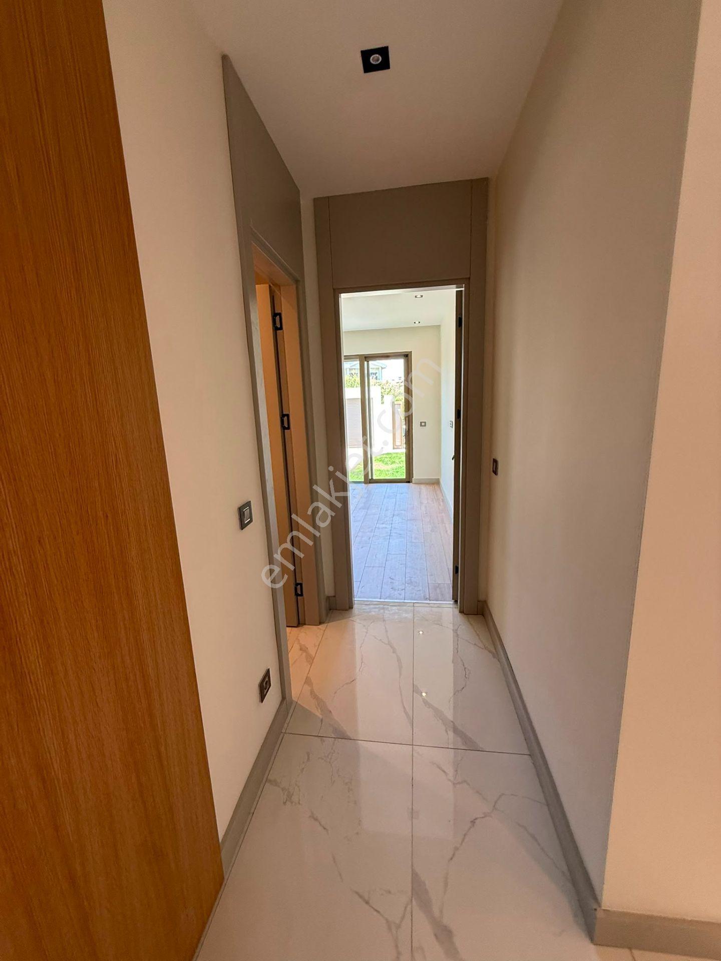 Sorgunda Prime Villalarında Müstakil 3+1 Havuzlu Villa - Görsel 16