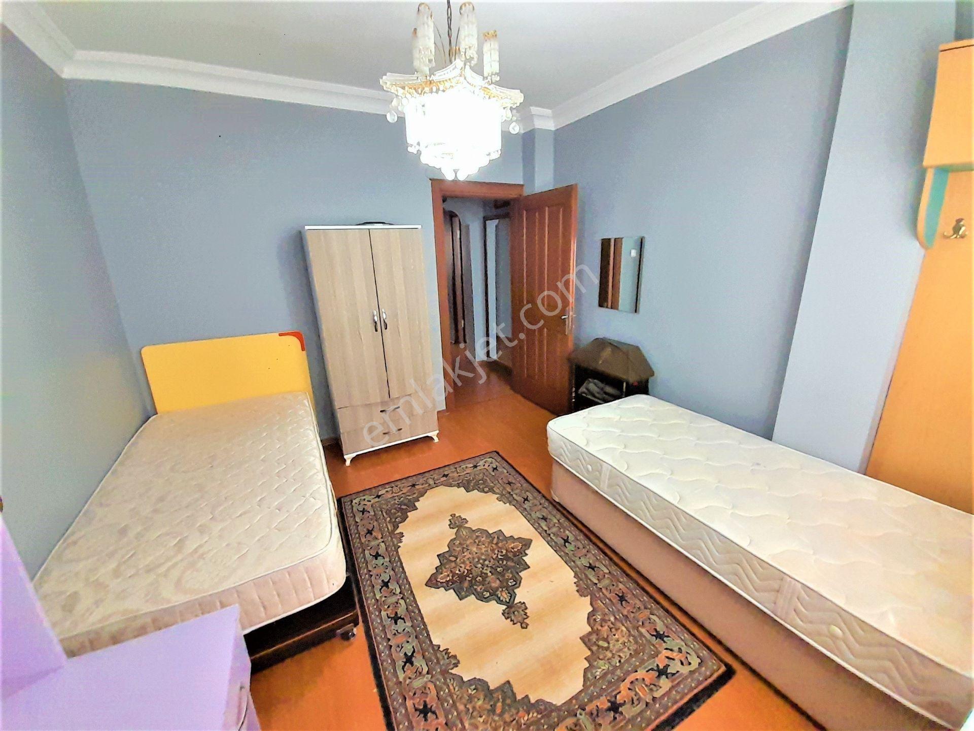 Seba'dan Sefaköy Merkzde 2+1 140m2 Az Katlı Geniş Arakat Daireee - Görsel 15