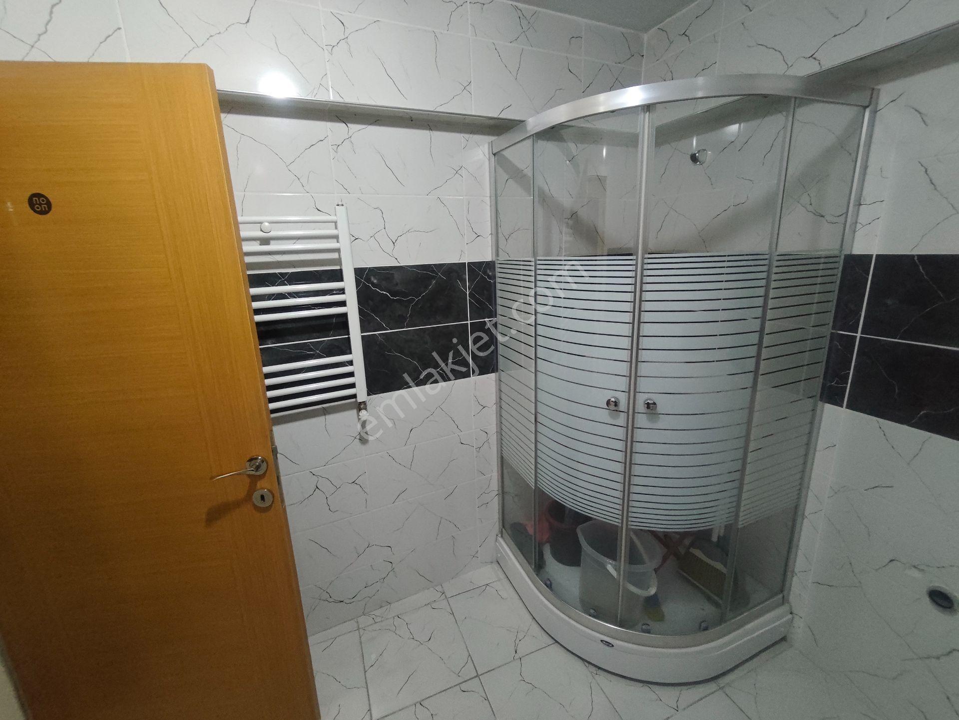 Beşevler Küçük Sanayi Girişine Ve Metroya Yakın Kiralık Ofis - Görsel 5