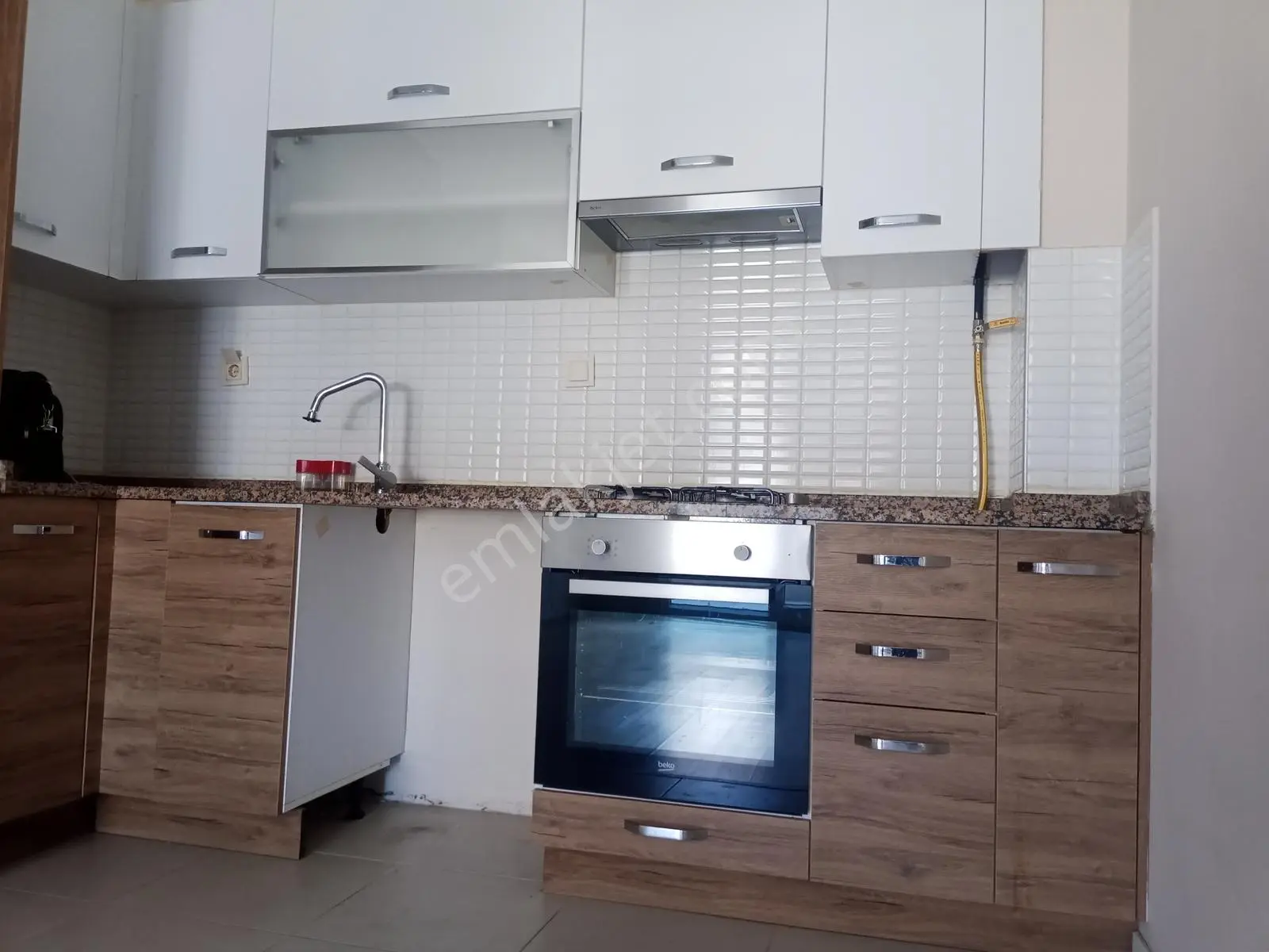Kavanium Bağçeşme Sitesinde 1+1 Daire - Görsel 4