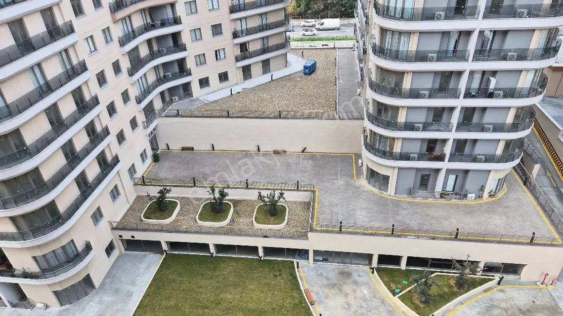 Küçükçekmece Halkalı Caddesi Brand Atakent 2 Sitesinde Arakat Satılık 1+1 72m2 Daire - Görsel 28