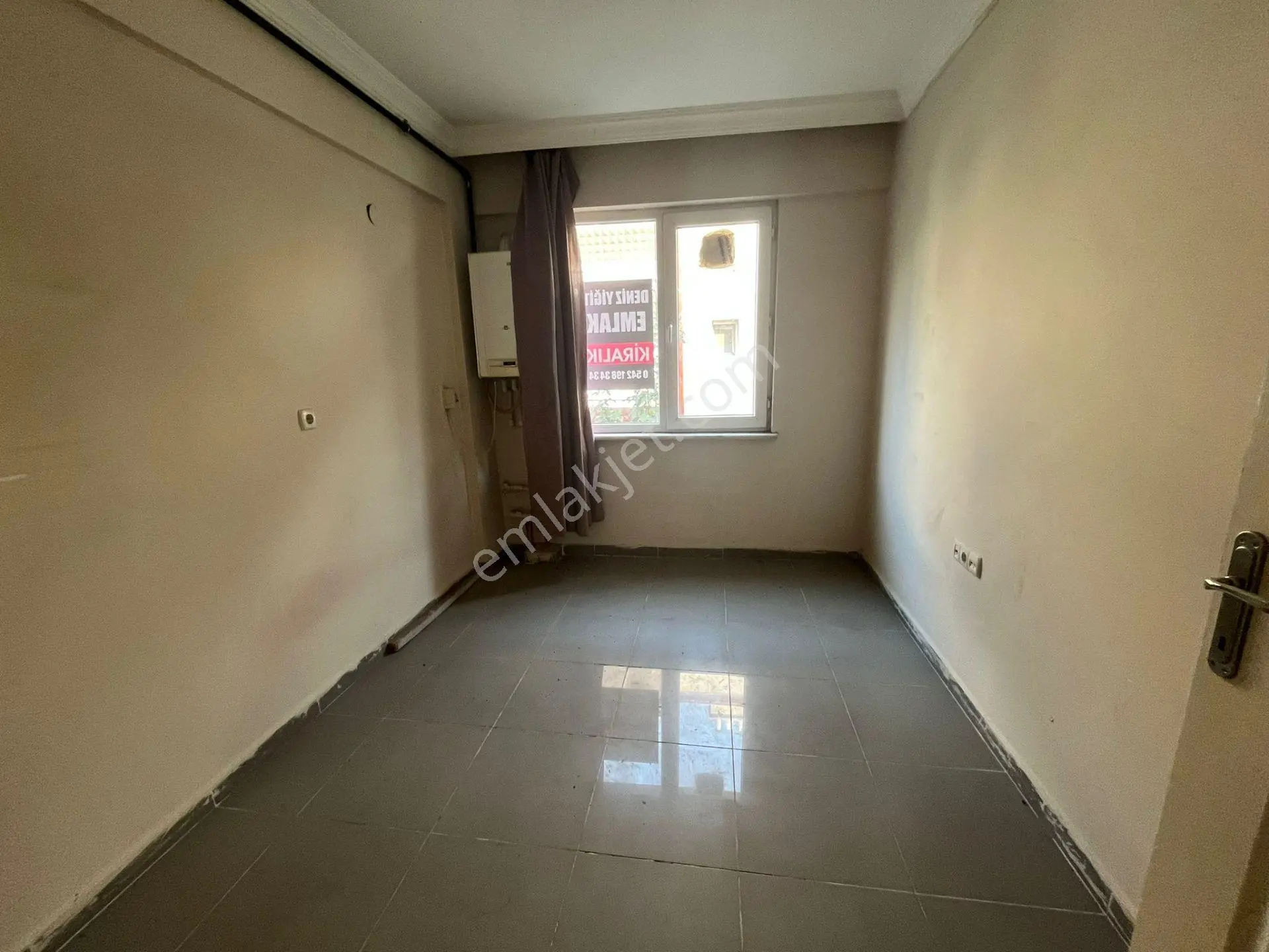 Kütahya Fuatpaşa'da Kiralık Masrafsız 1+1 Daire - Görsel 2