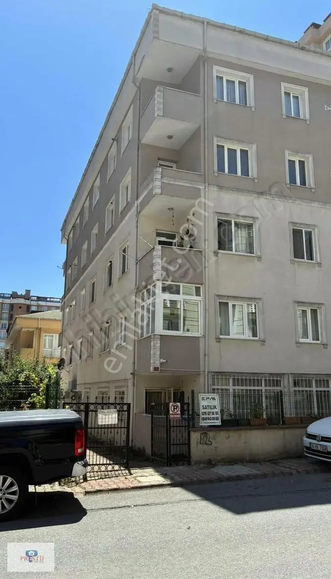 Elalmış Caddesinde Ara Kat Kapalı Otopark Ve Balkonlu Masrafsız