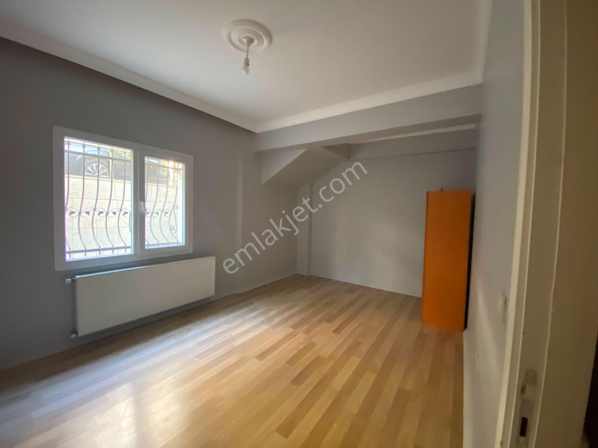 Acil Buca Uçanyol Kavşağı Yakını 2+1 90m2+40m2 Bahçeli Dgazlı Satılık Fırsat Daire - Görsel 11