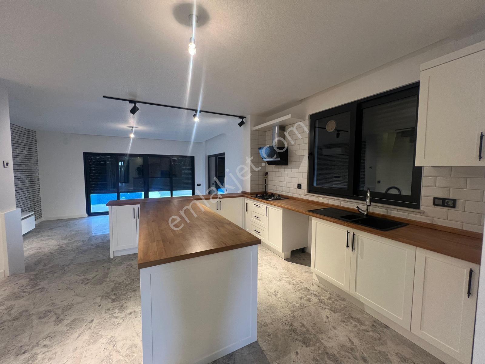 Aırbnb Ruhsatlı | Havuzlu | Akıllı Ev Sistemli | 5+1 Lüks Villa - Görsel 6