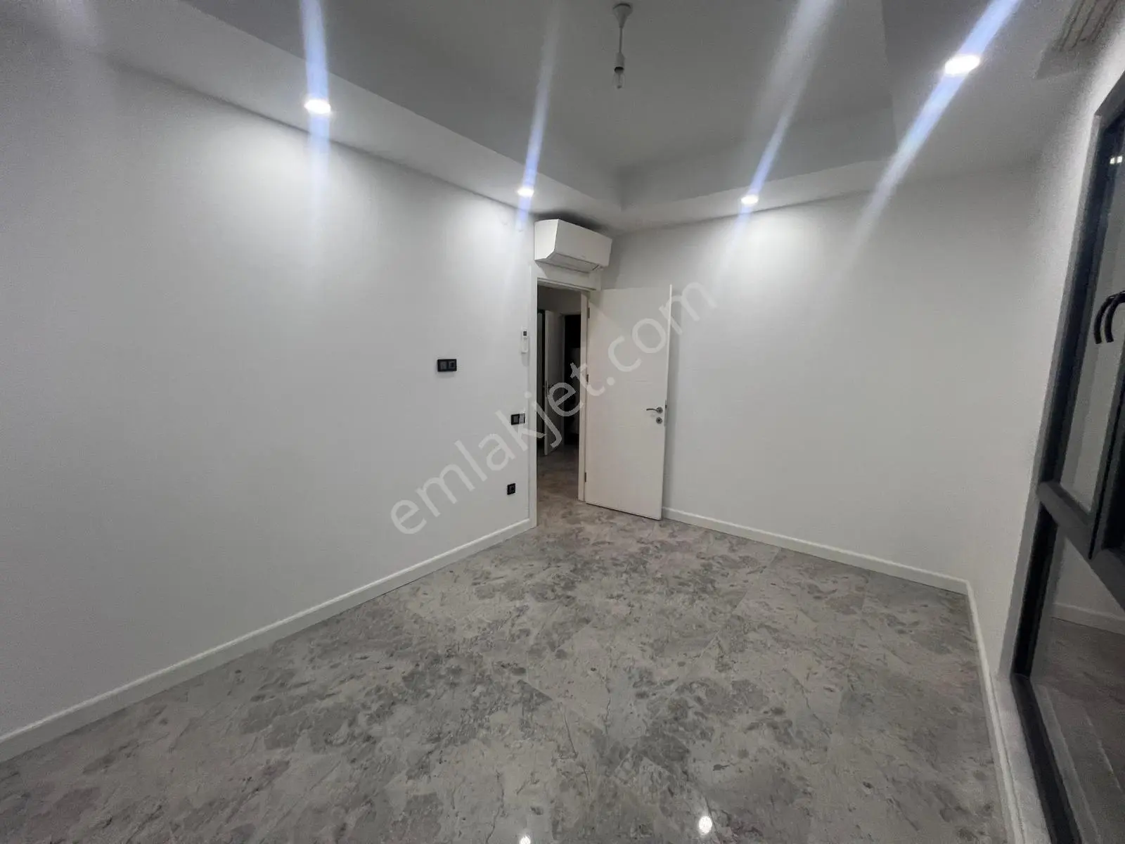 Aırbnb Ruhsatlı | Havuzlu | Akıllı Ev Sistemli | 5+1 Lüks Villa - Görsel 25