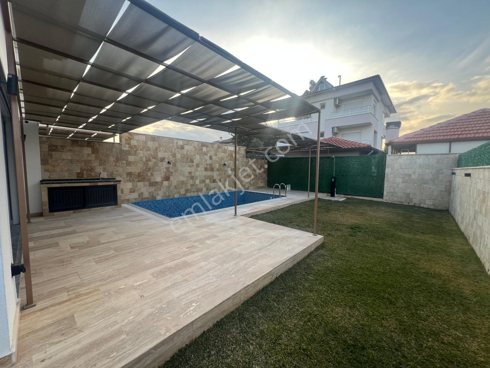 Aırbnb Ruhsatlı | Havuzlu | Akıllı Ev Sistemli | 5+1 Lüks Villa - Görsel 12