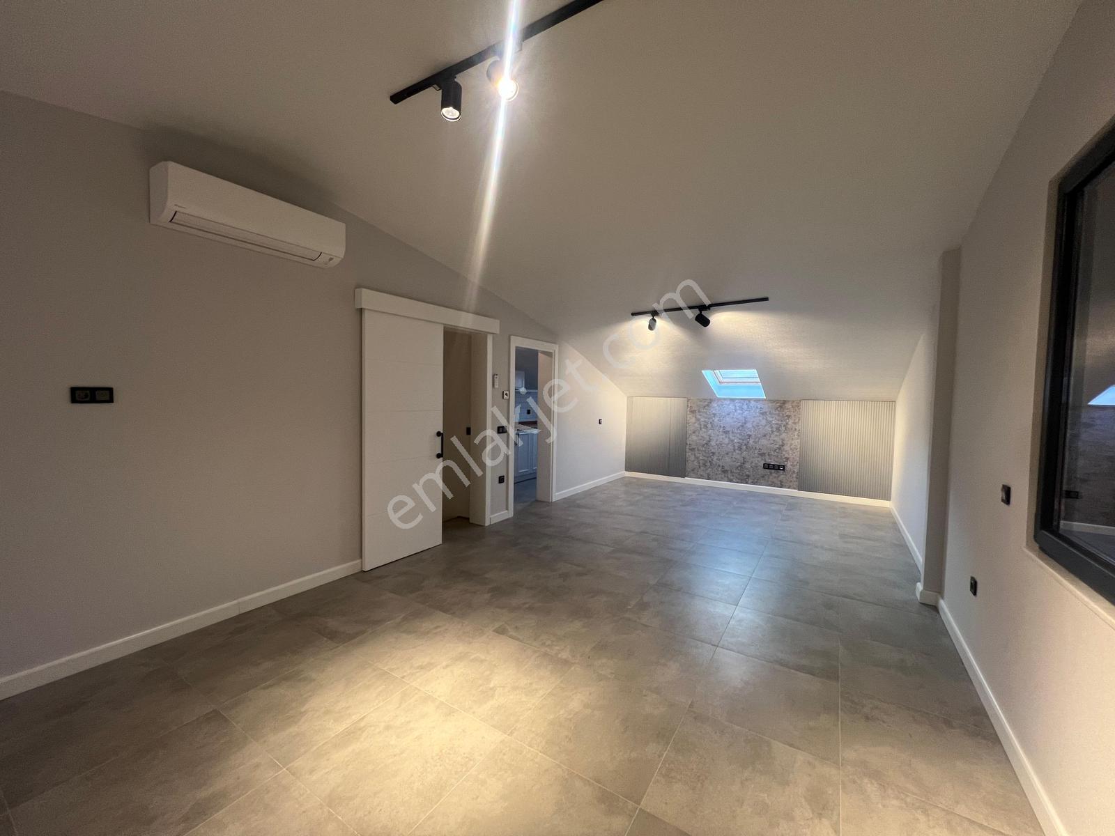 Aırbnb Ruhsatlı | Havuzlu | Akıllı Ev Sistemli | 5+1 Lüks Villa - Görsel 17