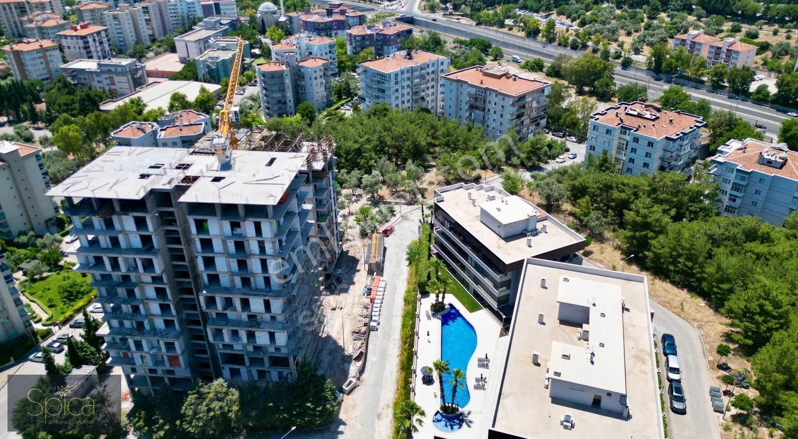 Bornova Evka 3 Korupark Sitesi Kiralık 3+1 Kapalı Mutfak Daire - Görsel 13