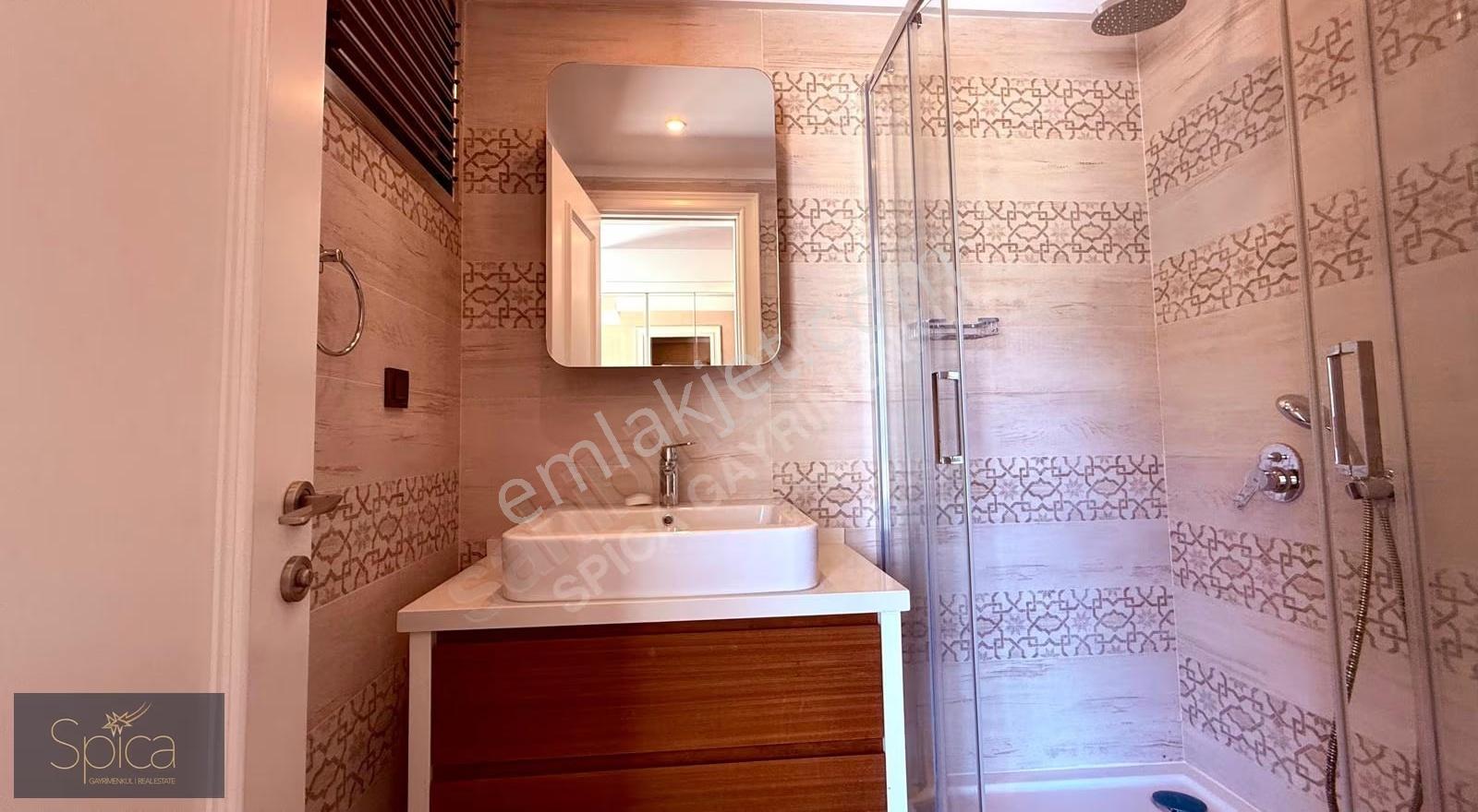Bornova Evka 3 Korupark Sitesi Kiralık 3+1 Kapalı Mutfak Daire - Görsel 7