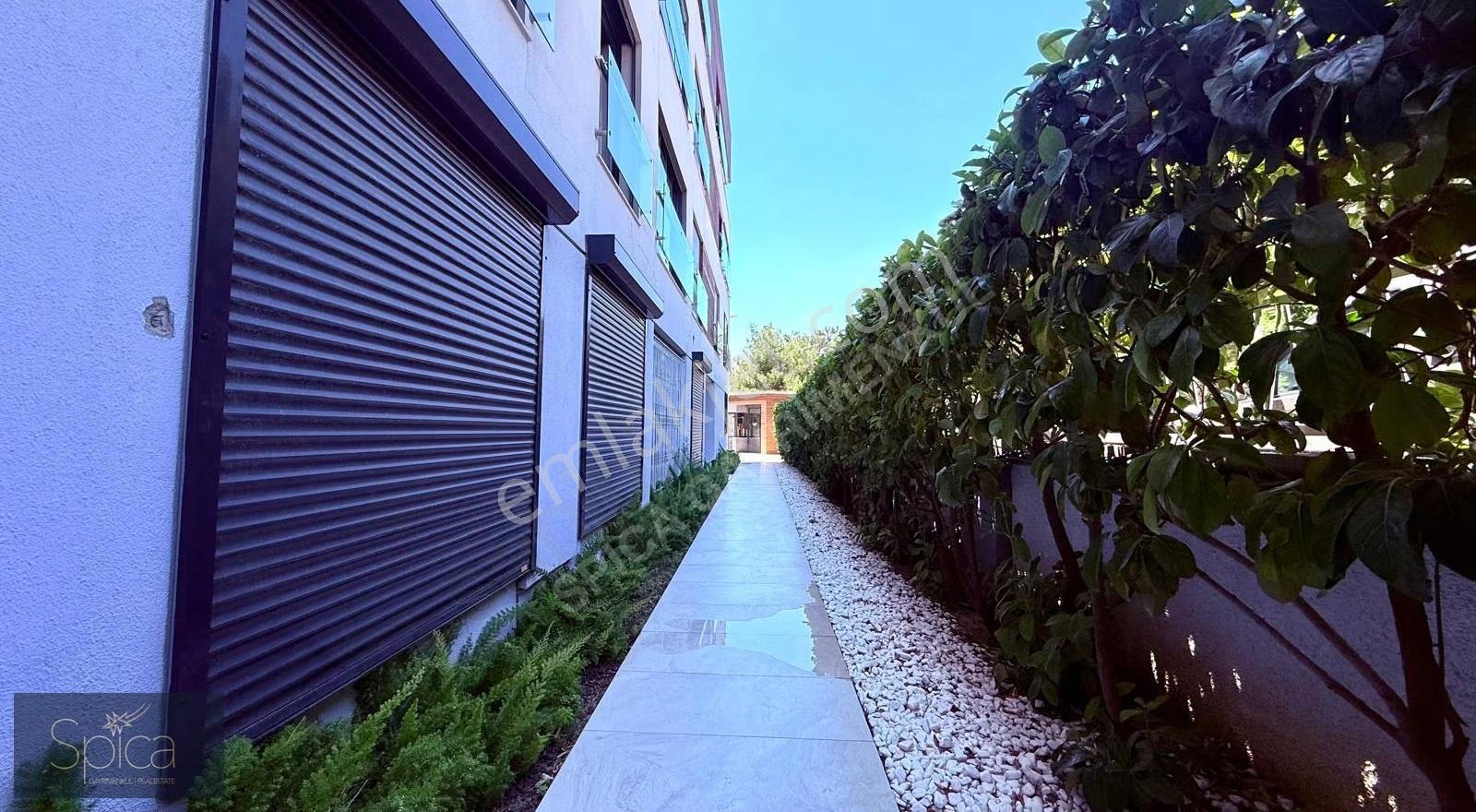 Bornova Evka 3 Korupark Sitesi Kiralık 3+1 Kapalı Mutfak Daire - Görsel 35