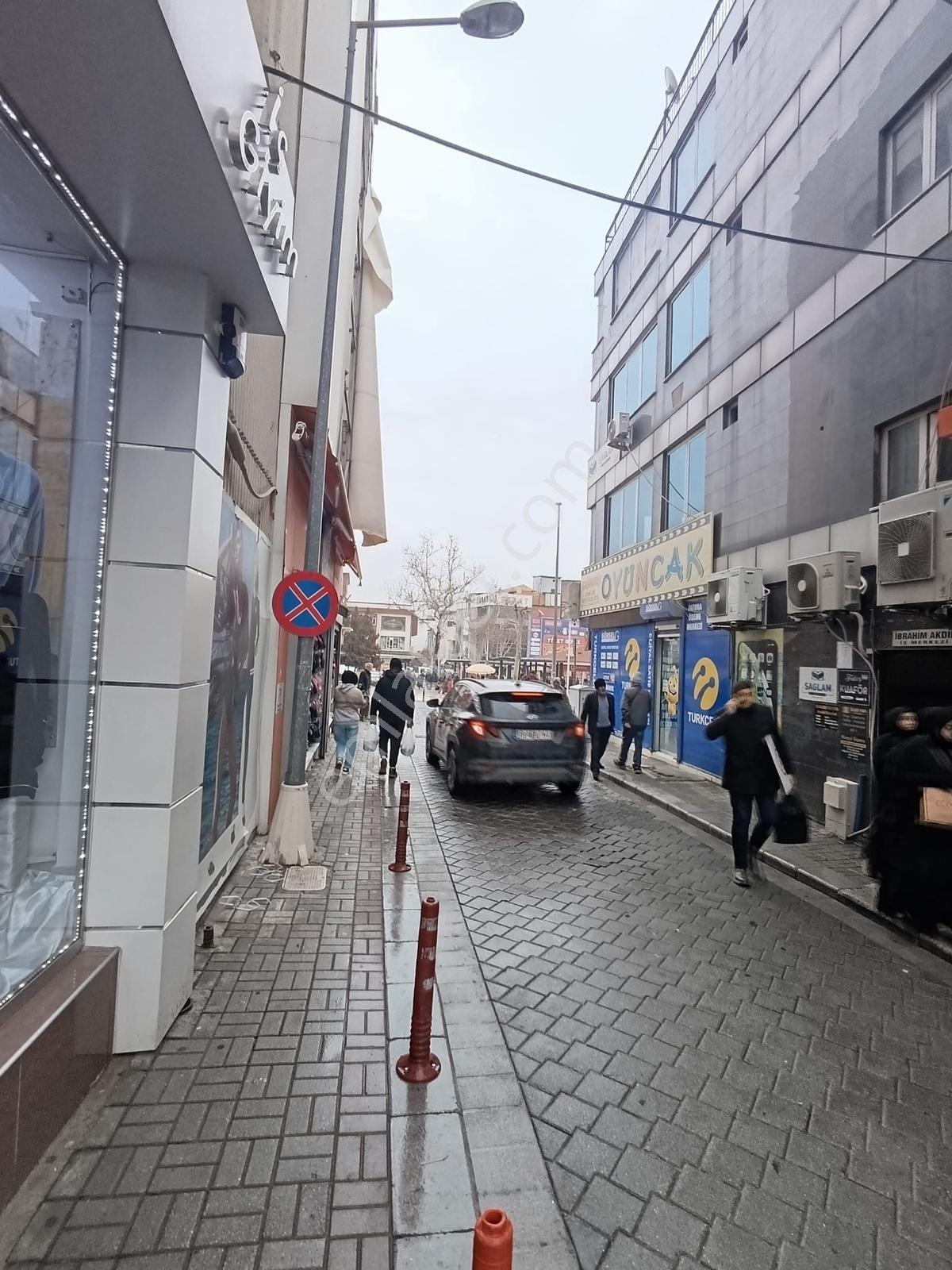 C21 Loft'tan Bayramyeri Meydanında Satılık Komple Bina - Görsel 8