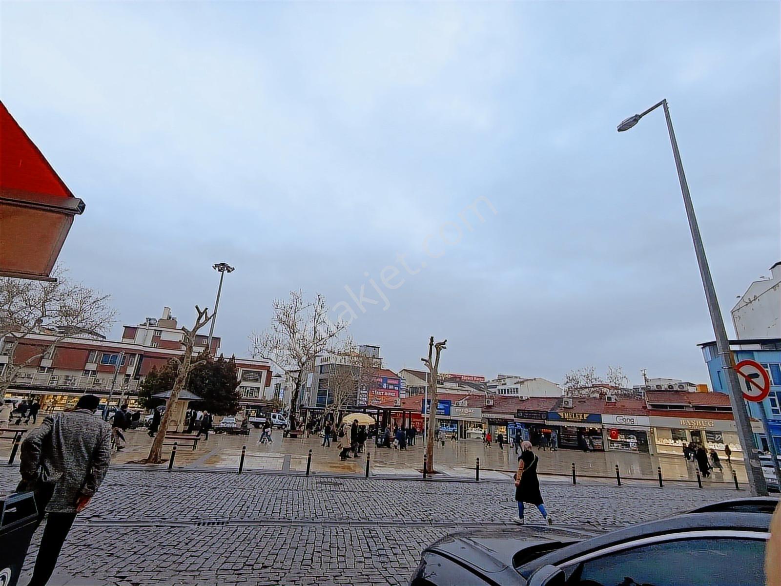 C21 Loft'tan Bayramyeri Meydanında Satılık Komple Bina - Görsel 2