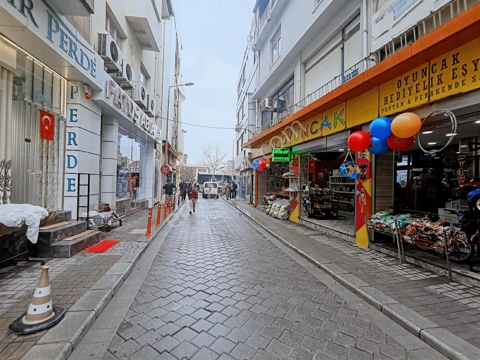 C21 Loft'tan Bayramyeri Meydanında Satılık Komple Bina - Görsel 10