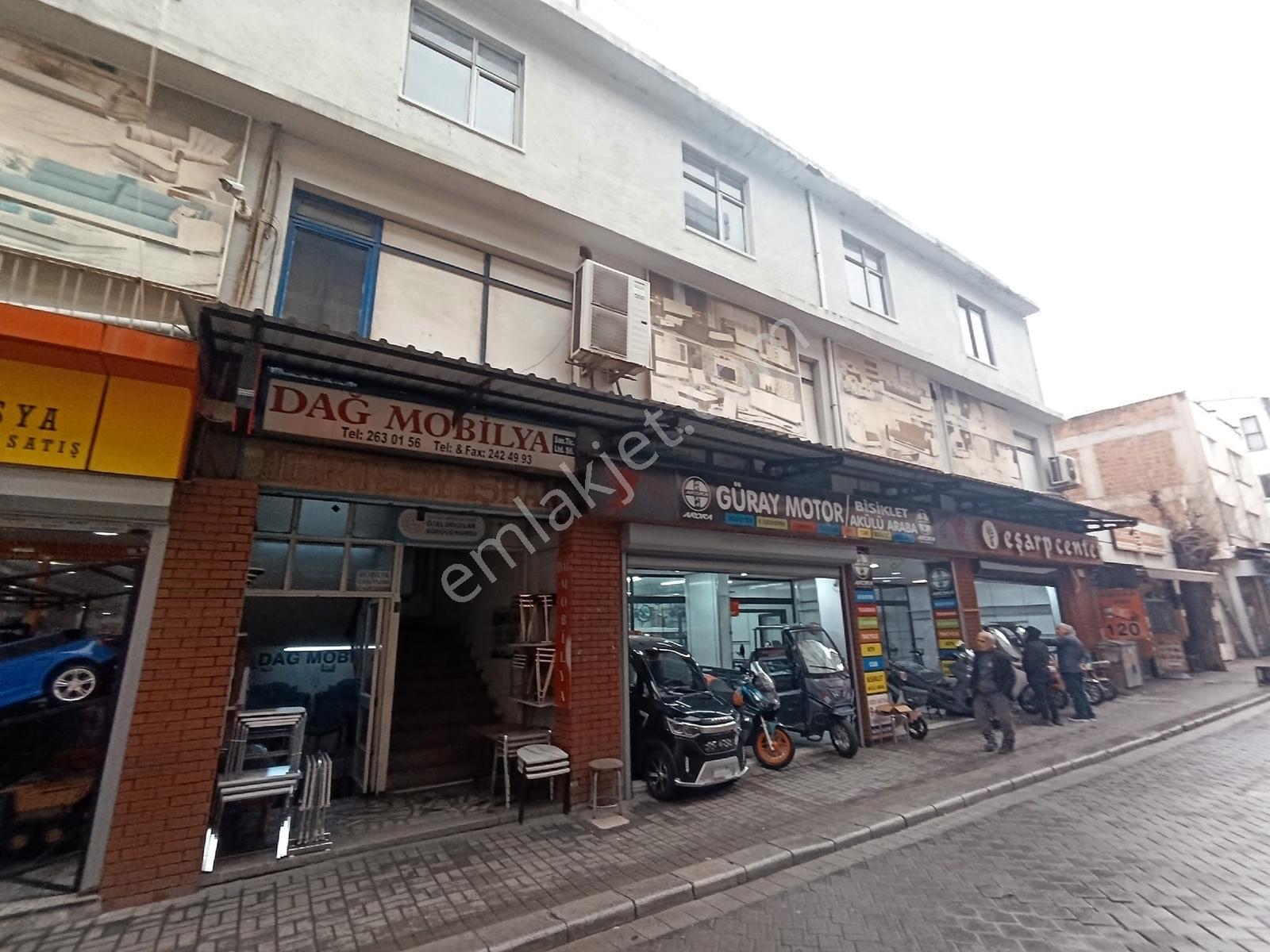 C21 Loft'tan Bayramyeri Meydanında Satılık Komple Bina - Görsel 7