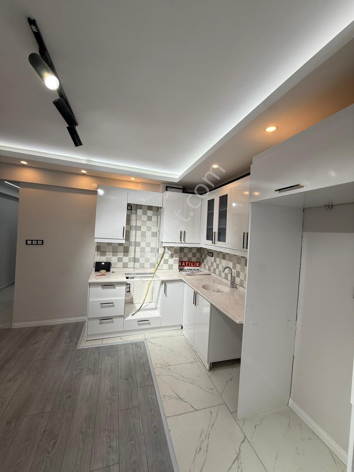 Rekoor Emlaktan Çiftlik Yakını 2+1 Satılık Daire - Görsel 14