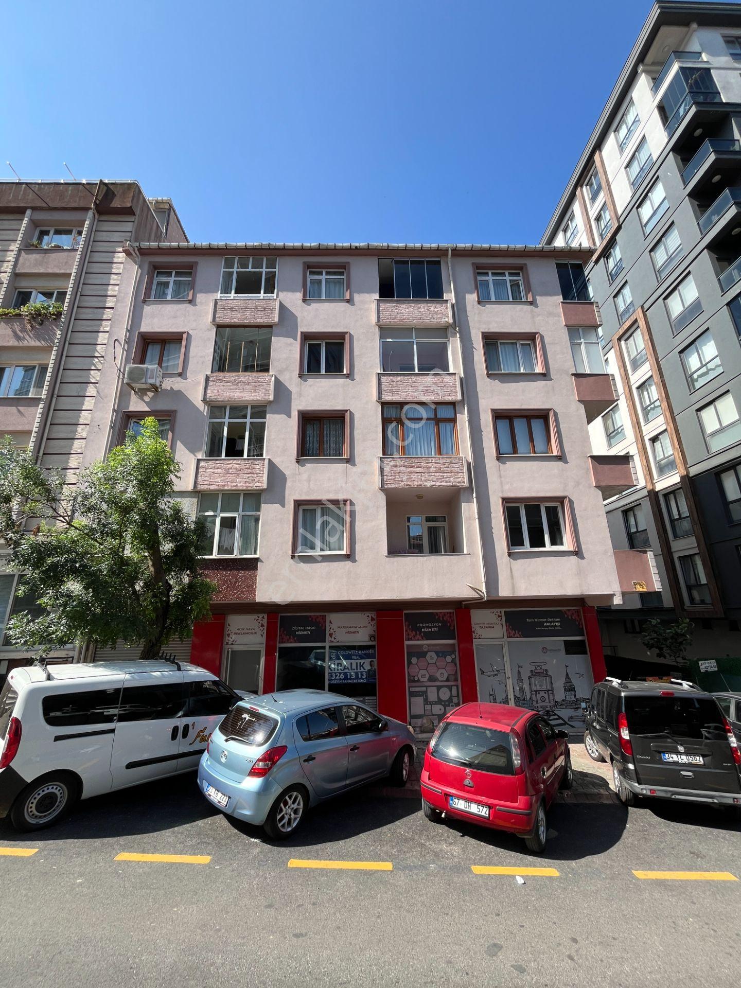 Ümraniye İstiklal 250m² 14.75 M. Cepheli Bacalı Kiralık Dükkan - Görsel 2