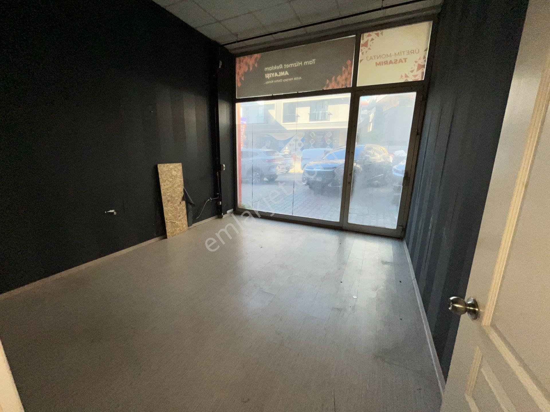 Ümraniye İstiklal 250m² 14.75 M. Cepheli Bacalı Kiralık Dükkan - Görsel 13