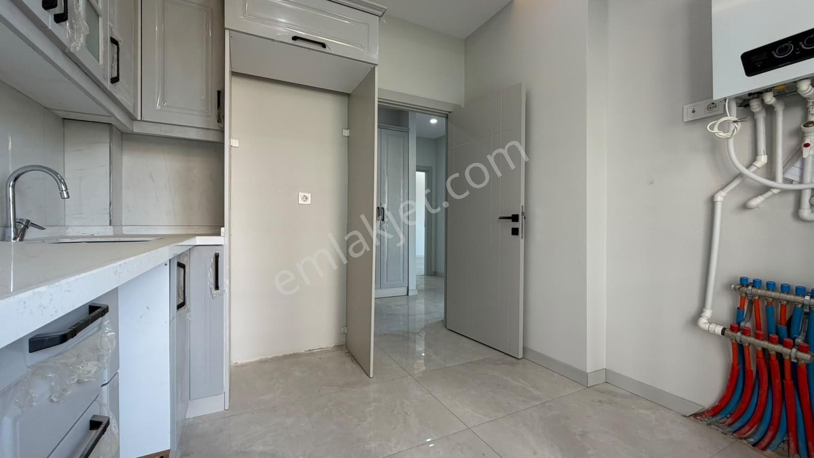 Tekirdağ Atatürk Mh Havuzlu Site İçinde Satılık Lüx 2+1 Daire - Görsel 12