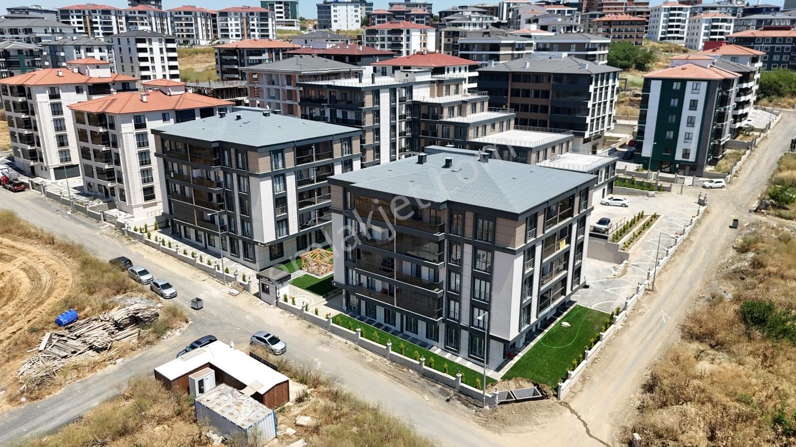 Tekirdağ Atatürk Mh Havuzlu Site İçinde Satılık Lüx 2+1 Daire - Görsel 22