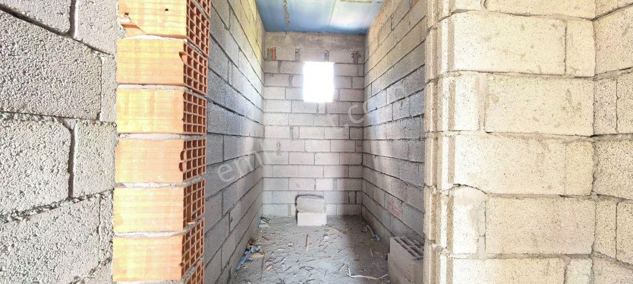 Isparta Keçirborlu Senir Köyü Eşsiz Manzaralı Natamam 5+1 Villa - Görsel 22