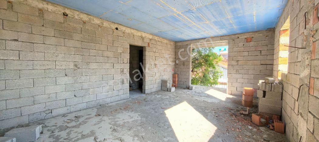 Isparta Keçirborlu Senir Köyü Eşsiz Manzaralı Natamam 5+1 Villa - Görsel 17