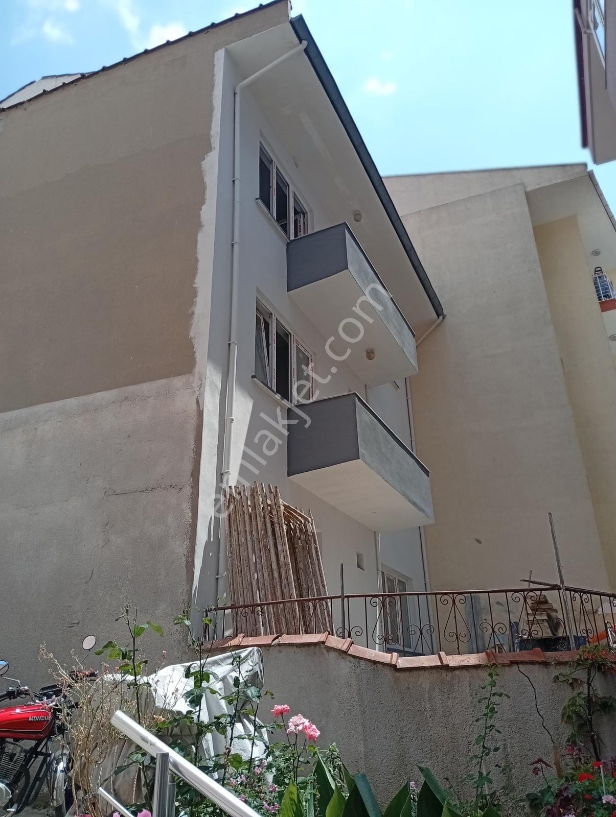Edirne Medresealibey Mah'de Yenilenmiş Satılık 2+1 Daireler - Görsel 10