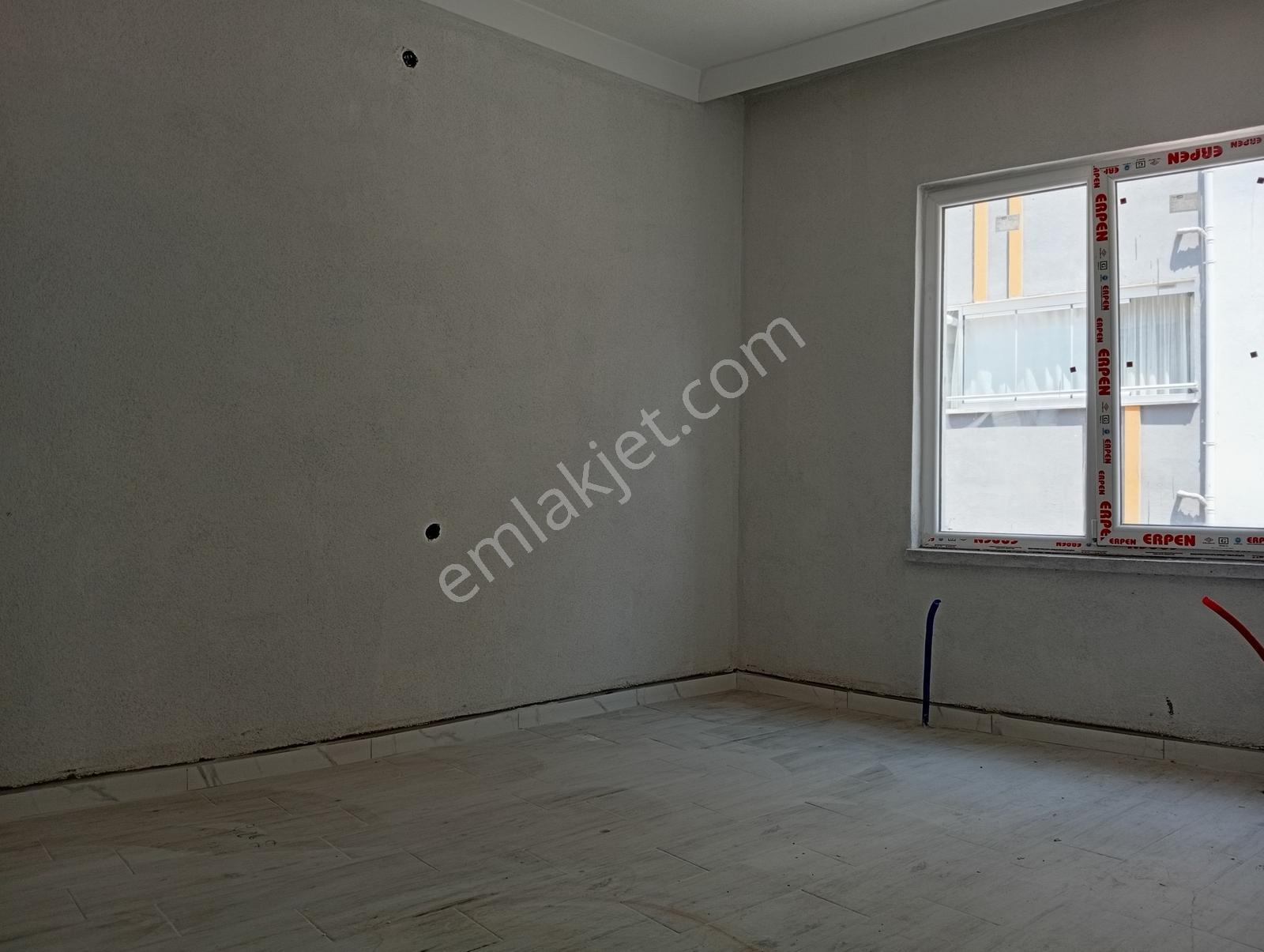 Edirne Medresealibey Mah'de Yenilenmiş Satılık 2+1 Daireler - Görsel 2