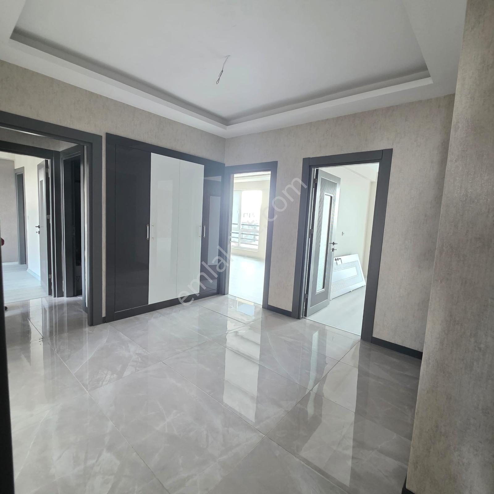 Adliye Şehir Hastanesi Kto Üniversite Yeni Emniyet Binası Tramvay Yanı Geniş Ebevyn Banyolu 3+1 - Görsel 19