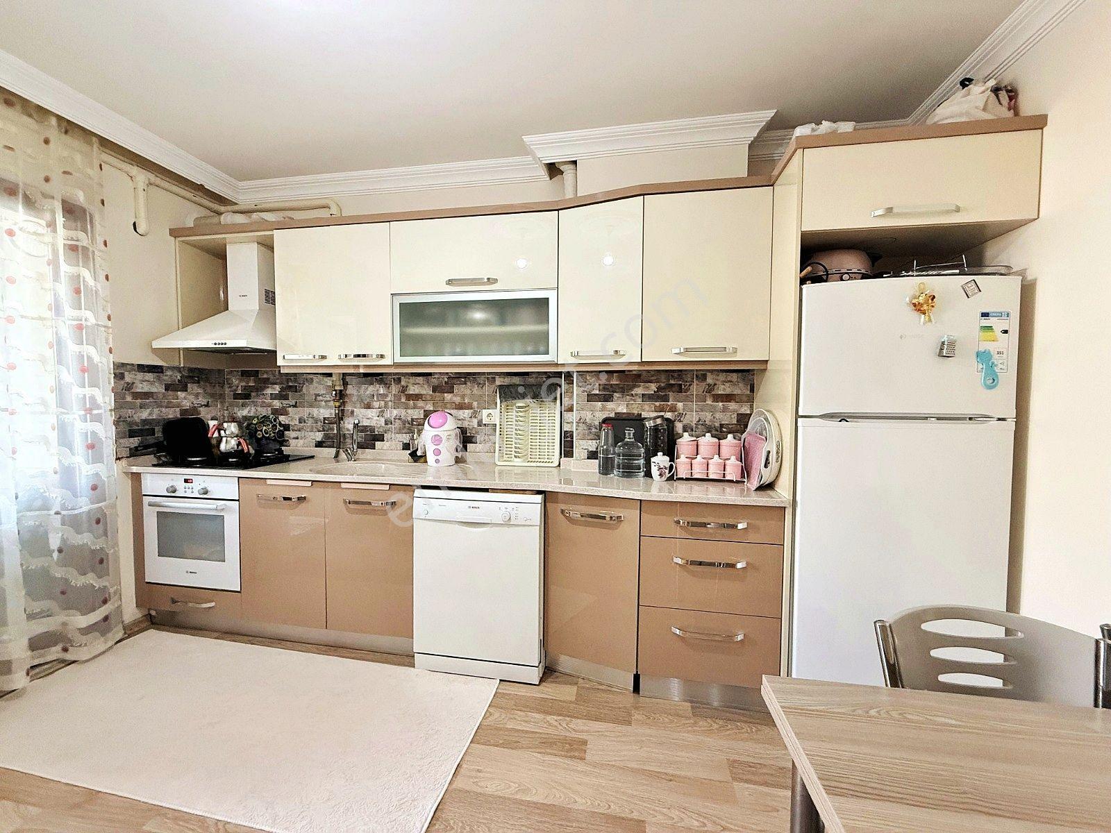 Aktif'ten Akçay'da Satılık Ön Cephe Arakat Doğalgazlı Harika 3+1 Daire - Görsel 23