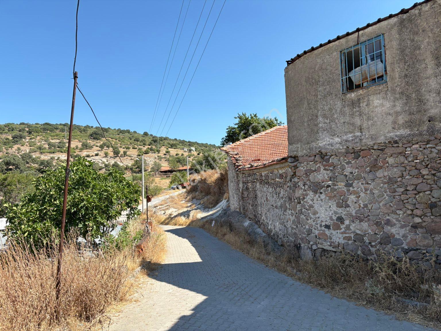 🏡 Dereköy Mahallesi’nde Avlulu Köy Evi Fırsatı! - Görsel 17