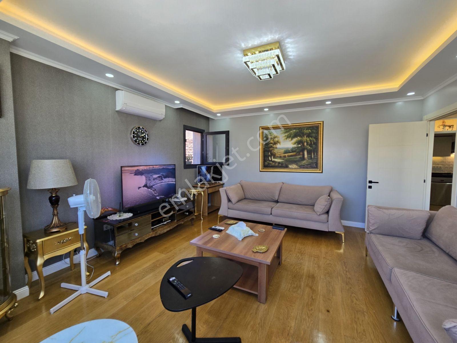 Nişantaşı Rumeli Cadde'de Asansörlü 70 M² Lüks 1+1 Ful Eşyalı - Görsel 21