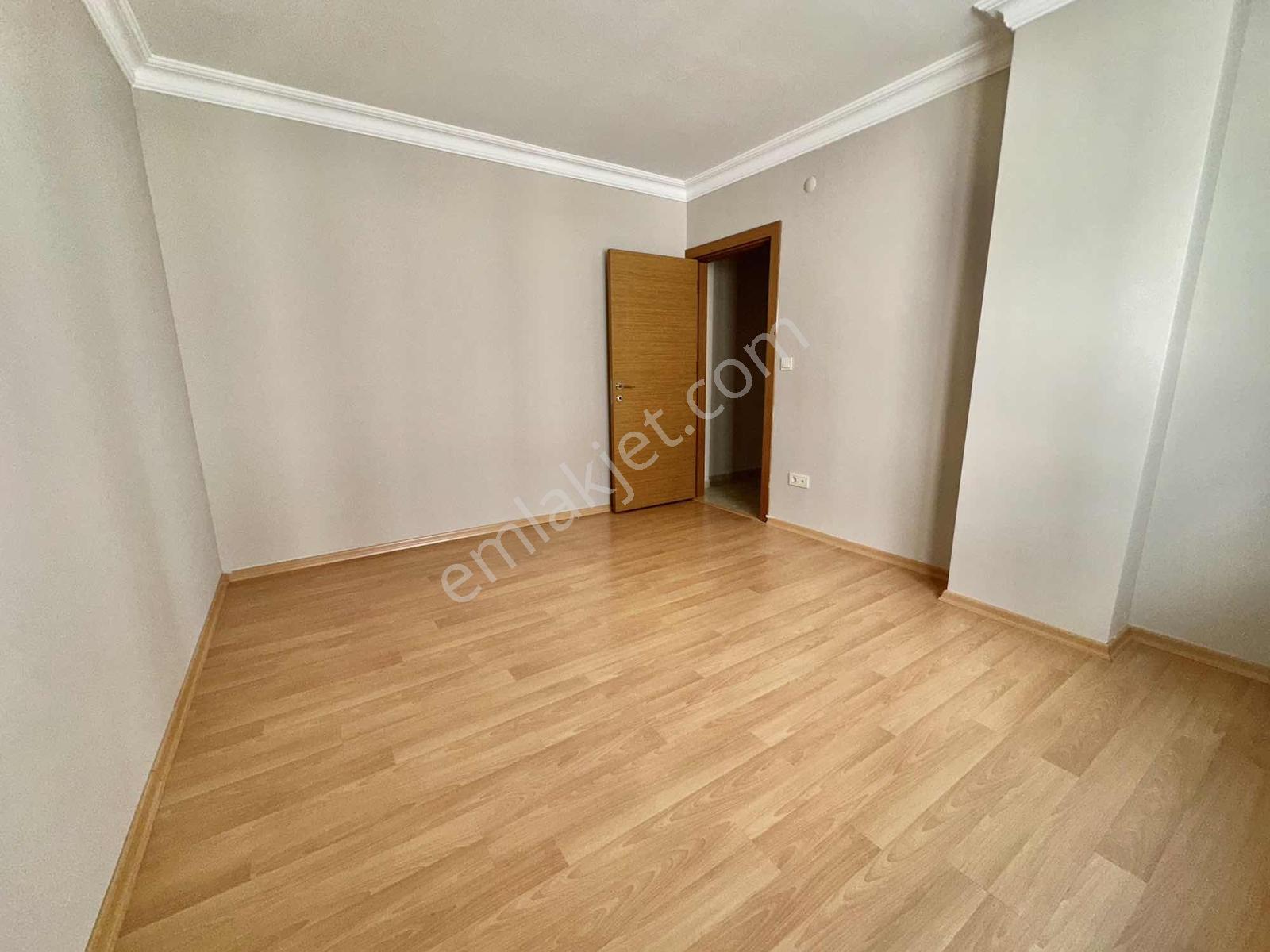 Çekmeköy Belediyesi Ve Medistate Hastane Komşu Kiralık 3+1 Daire - Görsel 18