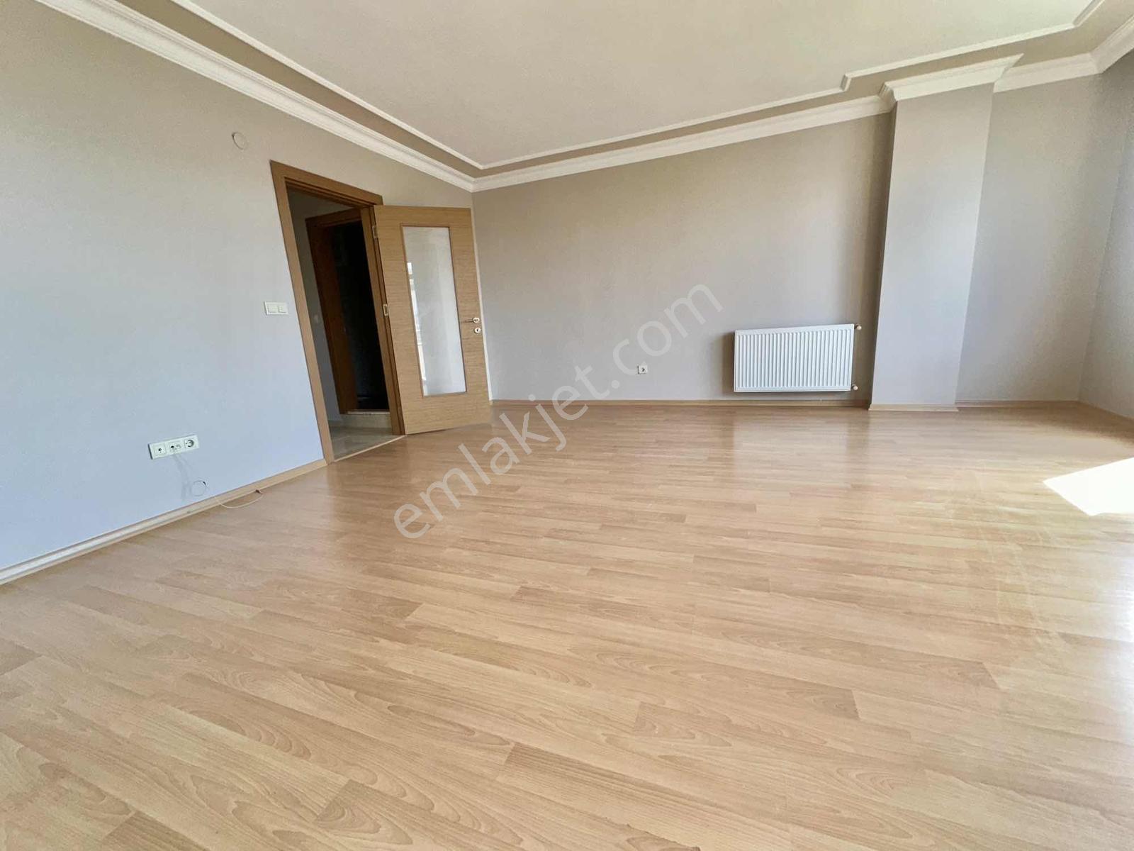 Çekmeköy Belediyesi Ve Medistate Hastane Komşu Kiralık 3+1 Daire - Görsel 25