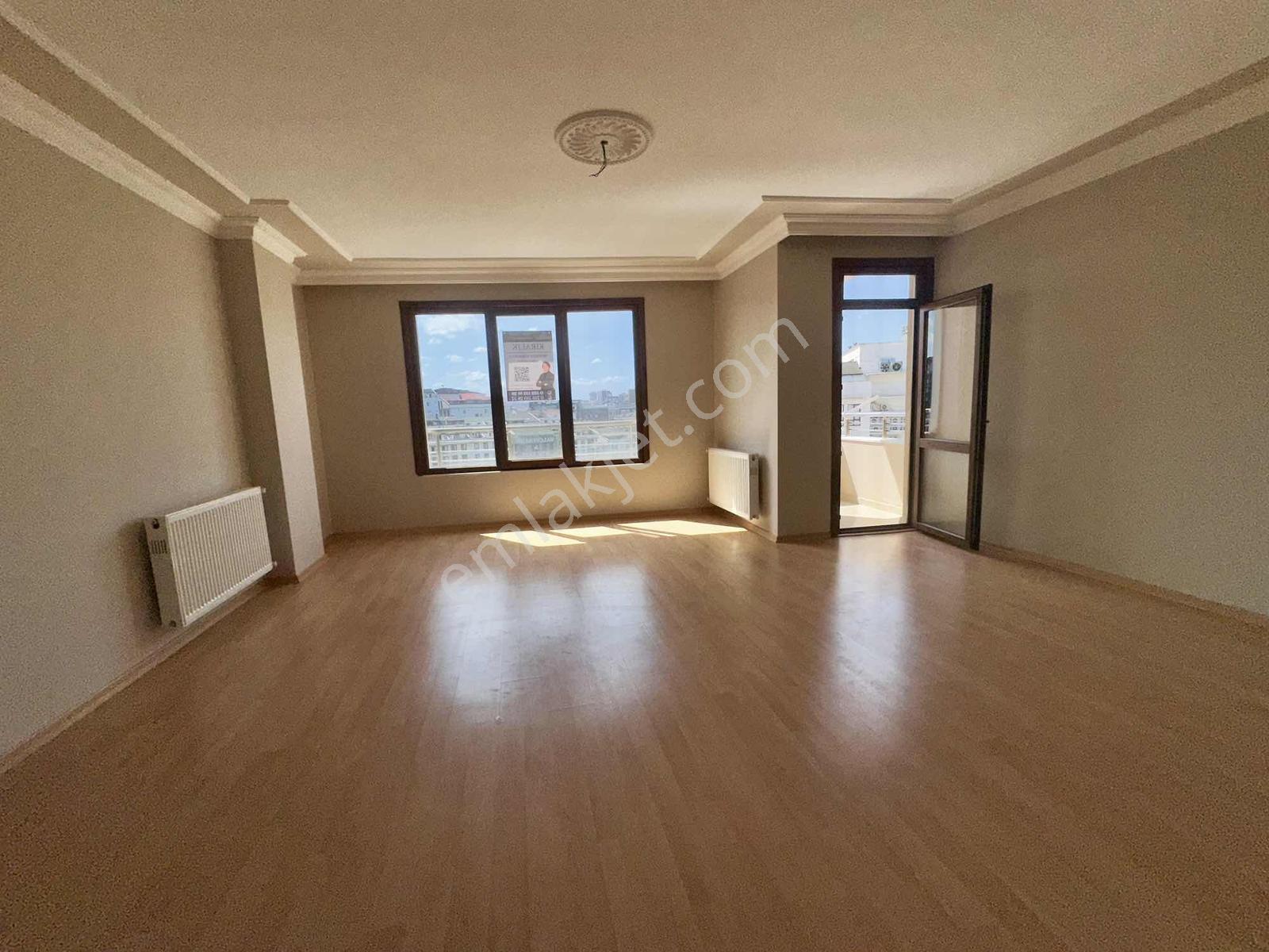 Çekmeköy Belediyesi Ve Medistate Hastane Komşu Kiralık 3+1 Daire