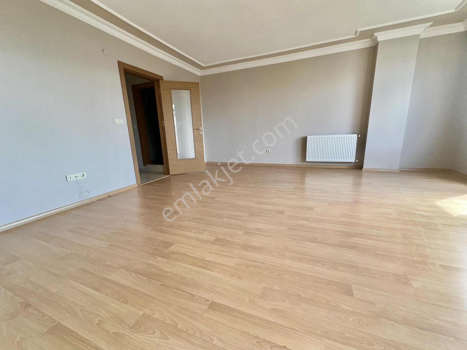 Çekmeköy Belediyesi Ve Medistate Hastane Komşu Kiralık 3+1 Daire - Görsel 16