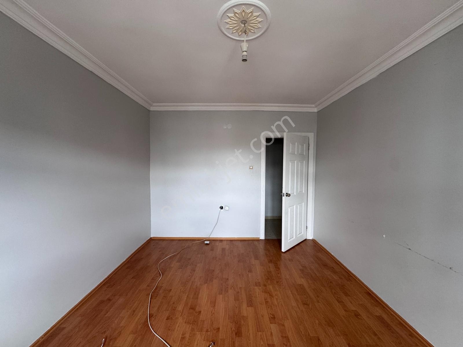 Göktaş'tan█ Okullar Bölgesinde 130m2 3+1 Kiralık Daire - Görsel 17