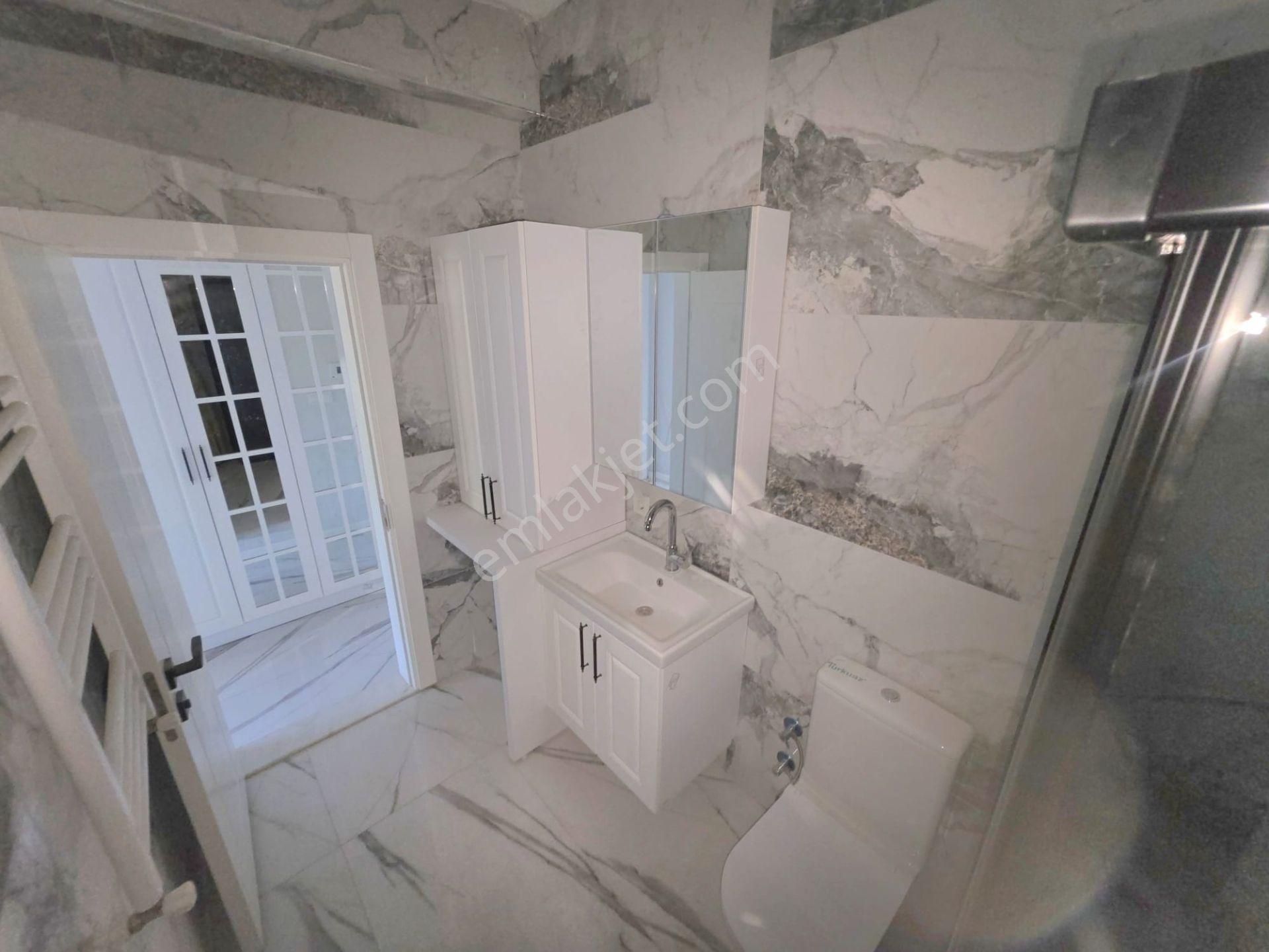 ▇altınkumda Geniş Çift Cam Balkonlu Ön Cephe Sıfır Şık 2+1 Daire - Görsel 7