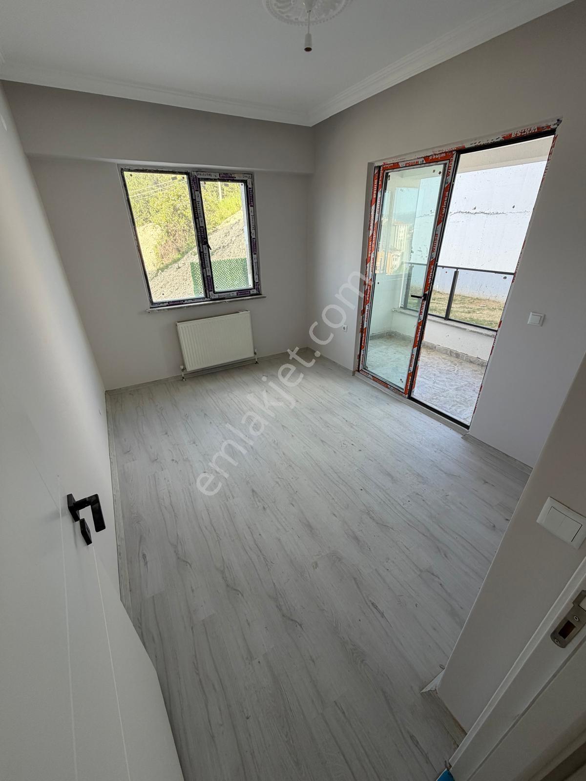 Sıfır Apartman Dairesinde Geniş Bahçeli 2+1 Satılık Daire - Görsel 6