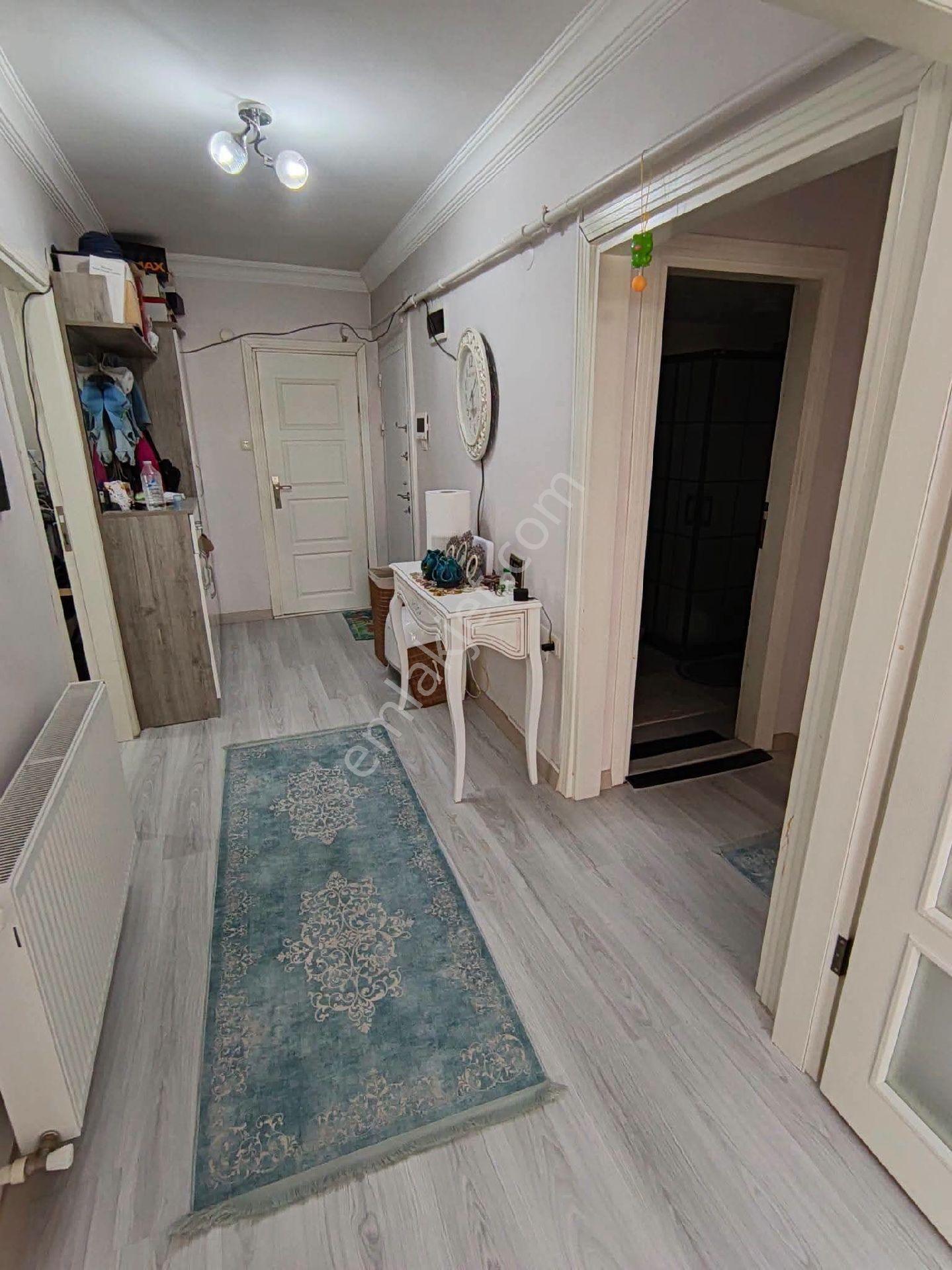 Samsun İlkadım Fatih Mahallesi'nde Kat Tapulu Caddeye Cephe 3+1 Satılık Daire - Görsel 18