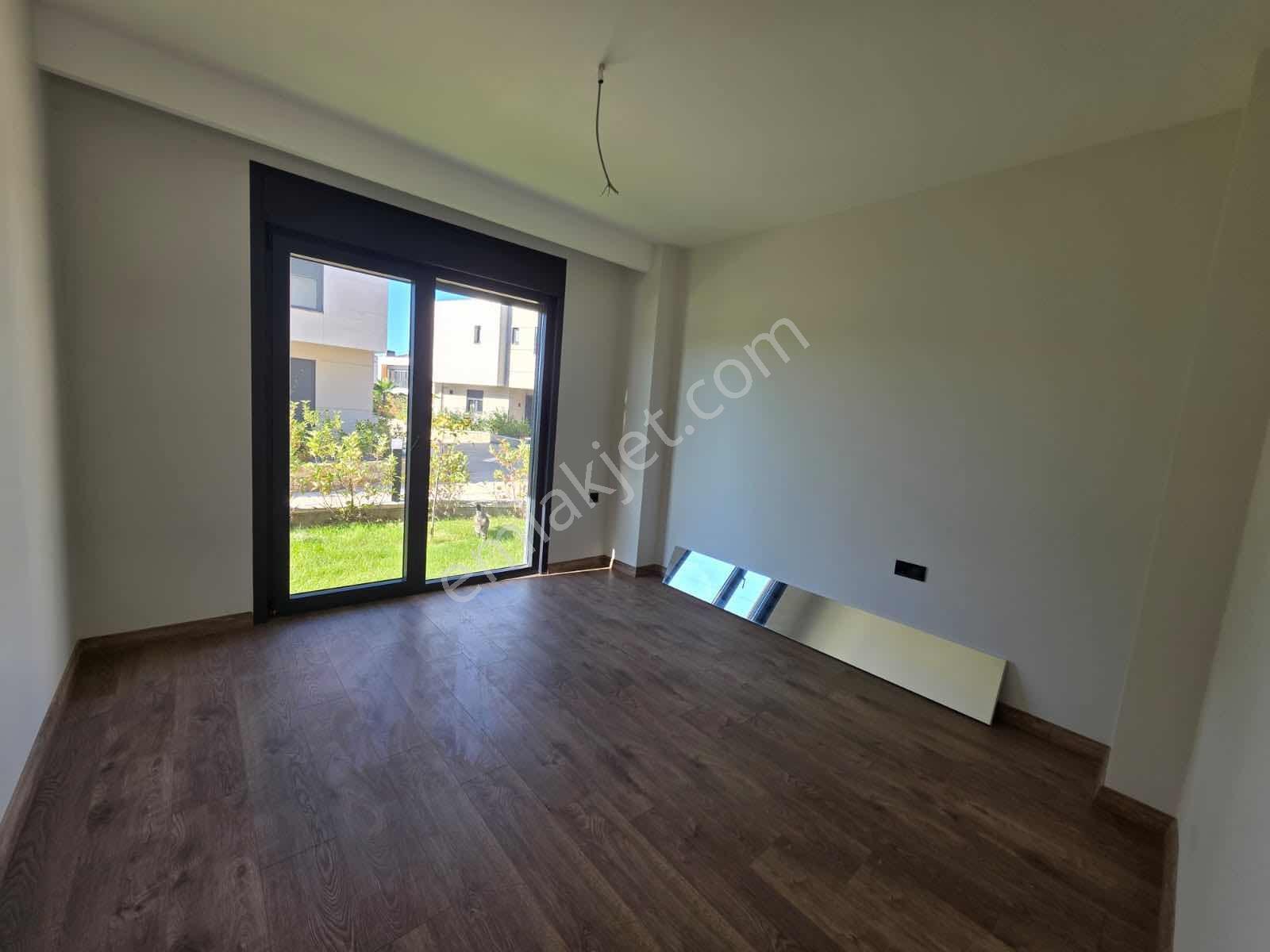 Remax Anka'dan Kiralık Müstakil Havuzlu 5+1 Villa - Görsel 7