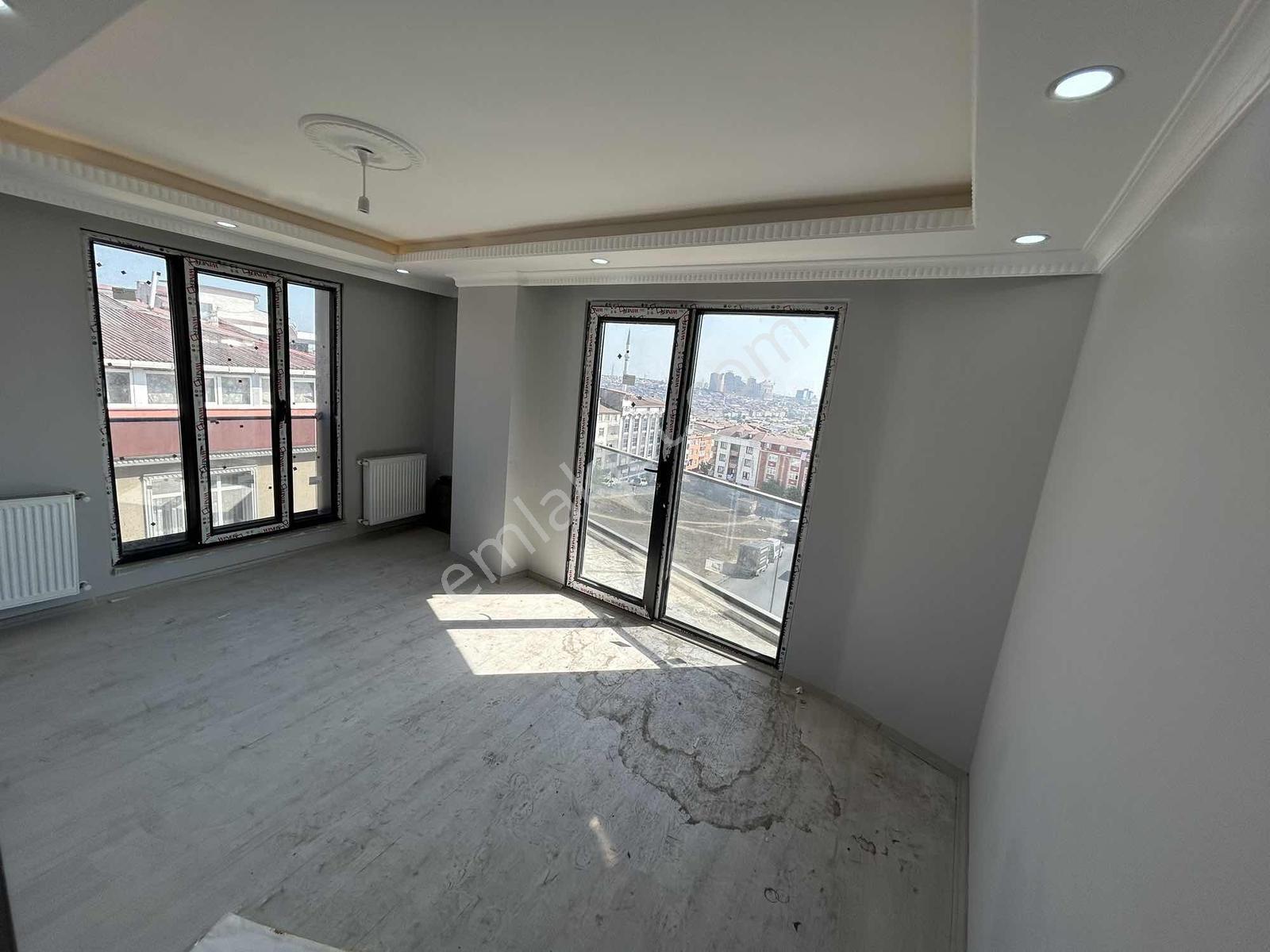 Esentepe Mah'de 2+1 95m² Merkezi Konumda Manzaralı Sıfır Daire - Görsel 10